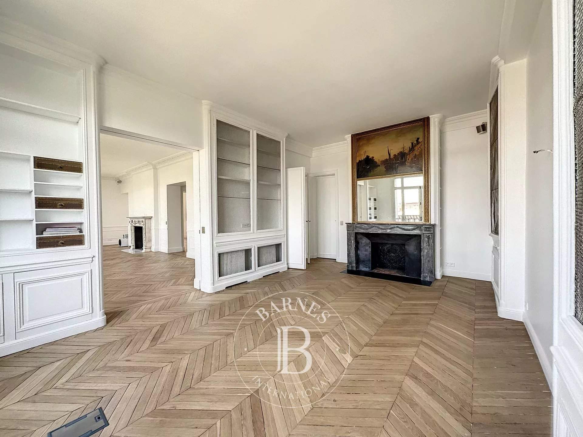 Paris  - Apartment 3 Bedrooms - picture 4