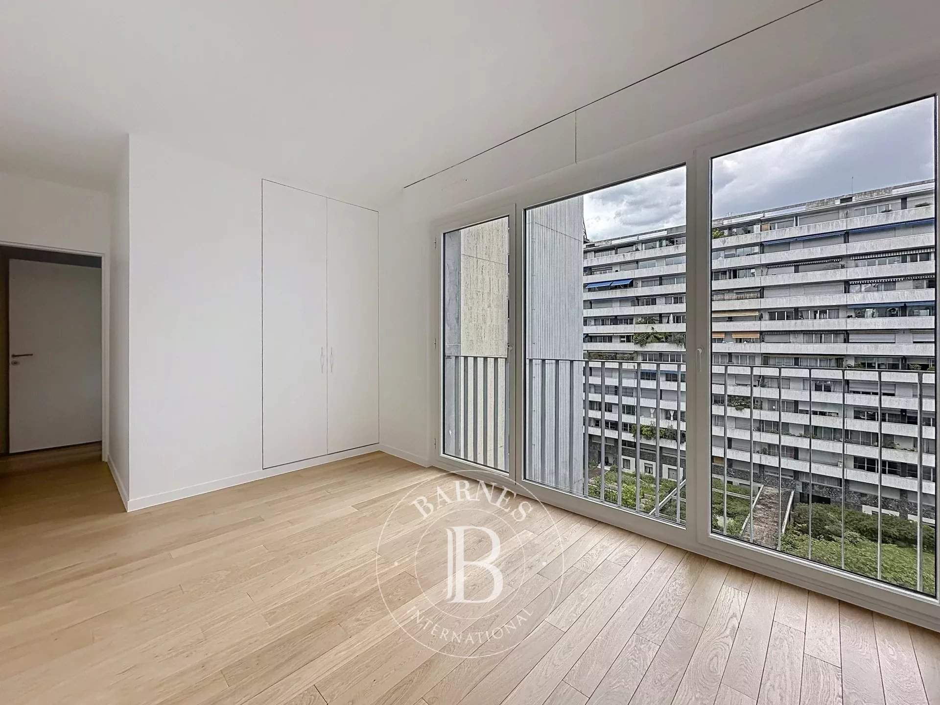 Paris  - Appartement 3 Pi&egrave;ces 2 Chambres - picture 9