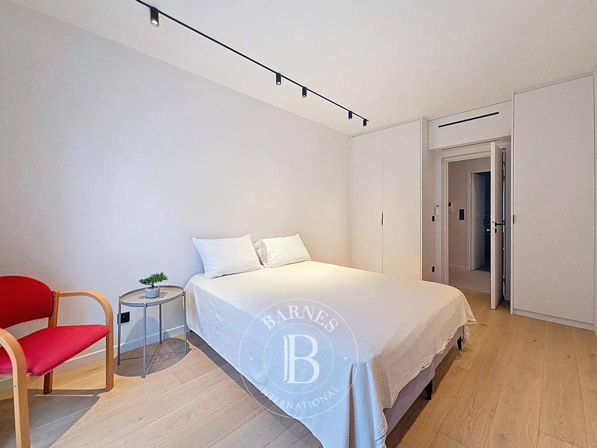 Paris  - Appartement 5 Pi&egrave;ces 2 Chambres - picture 15