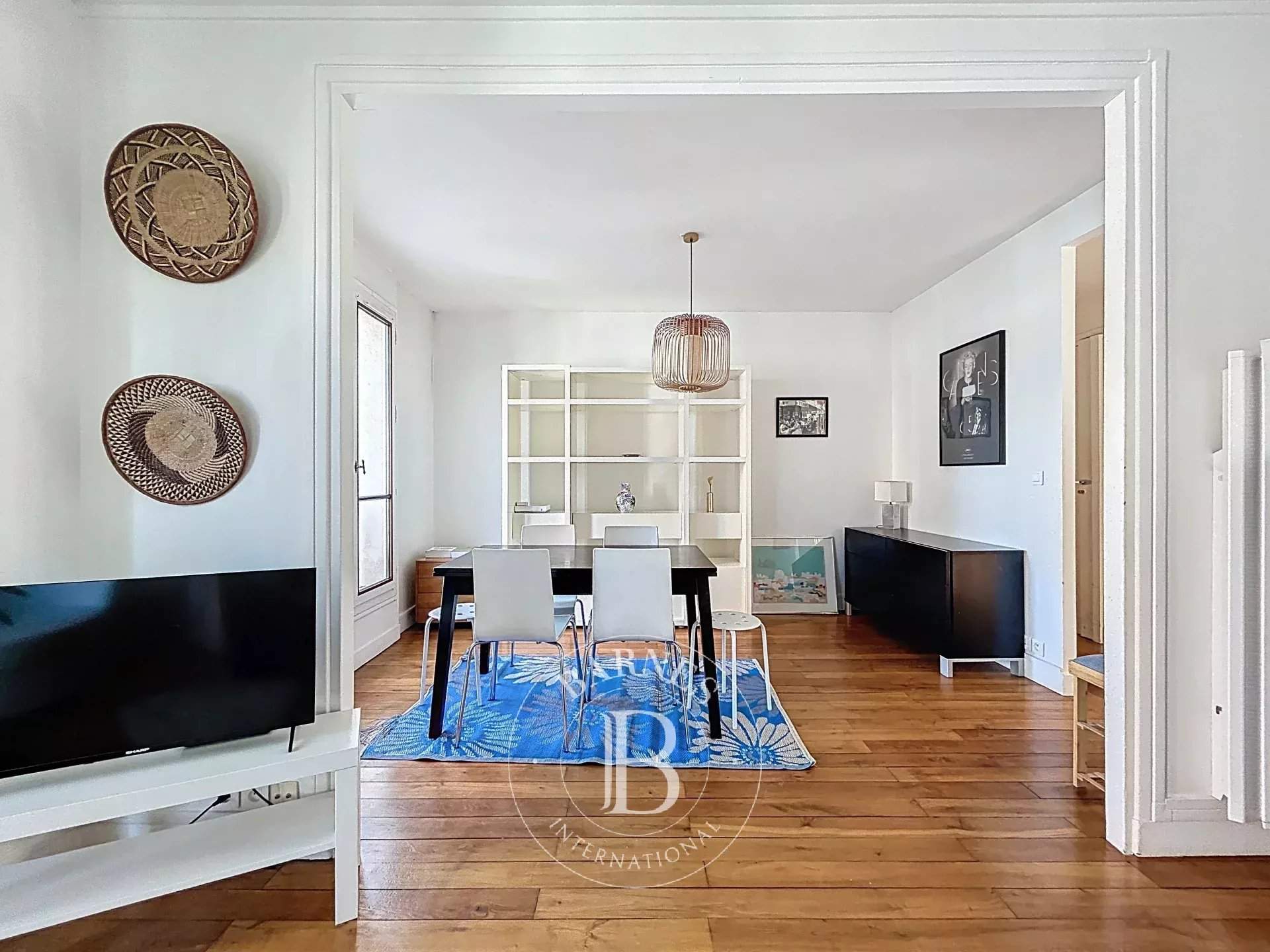 Paris  - Apartment 2 Bedrooms - picture 4