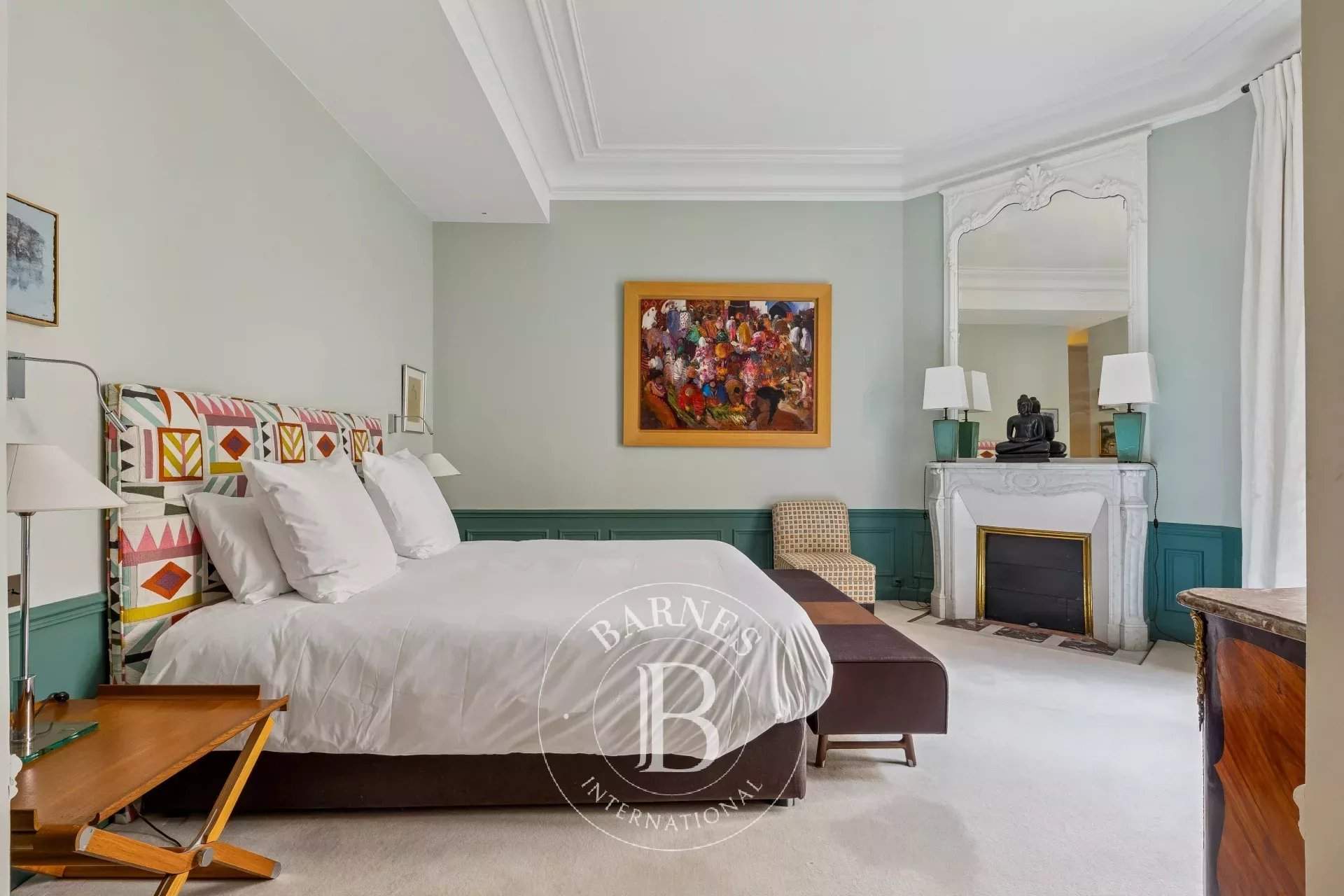 Paris  - Appartement 8 Pi&egrave;ces 4 Chambres - picture 9