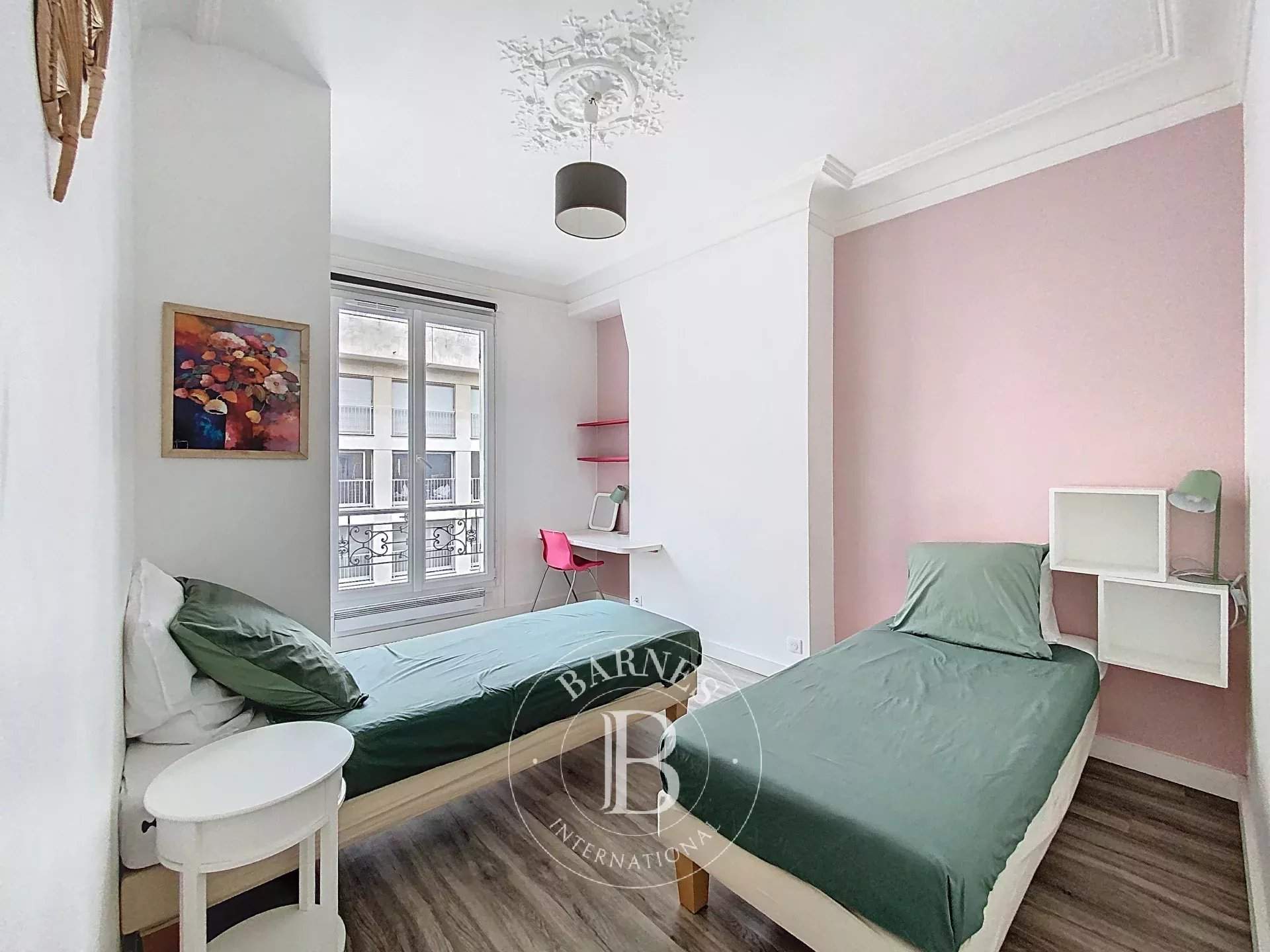 Paris  - Apartment 3 Bedrooms - picture 13