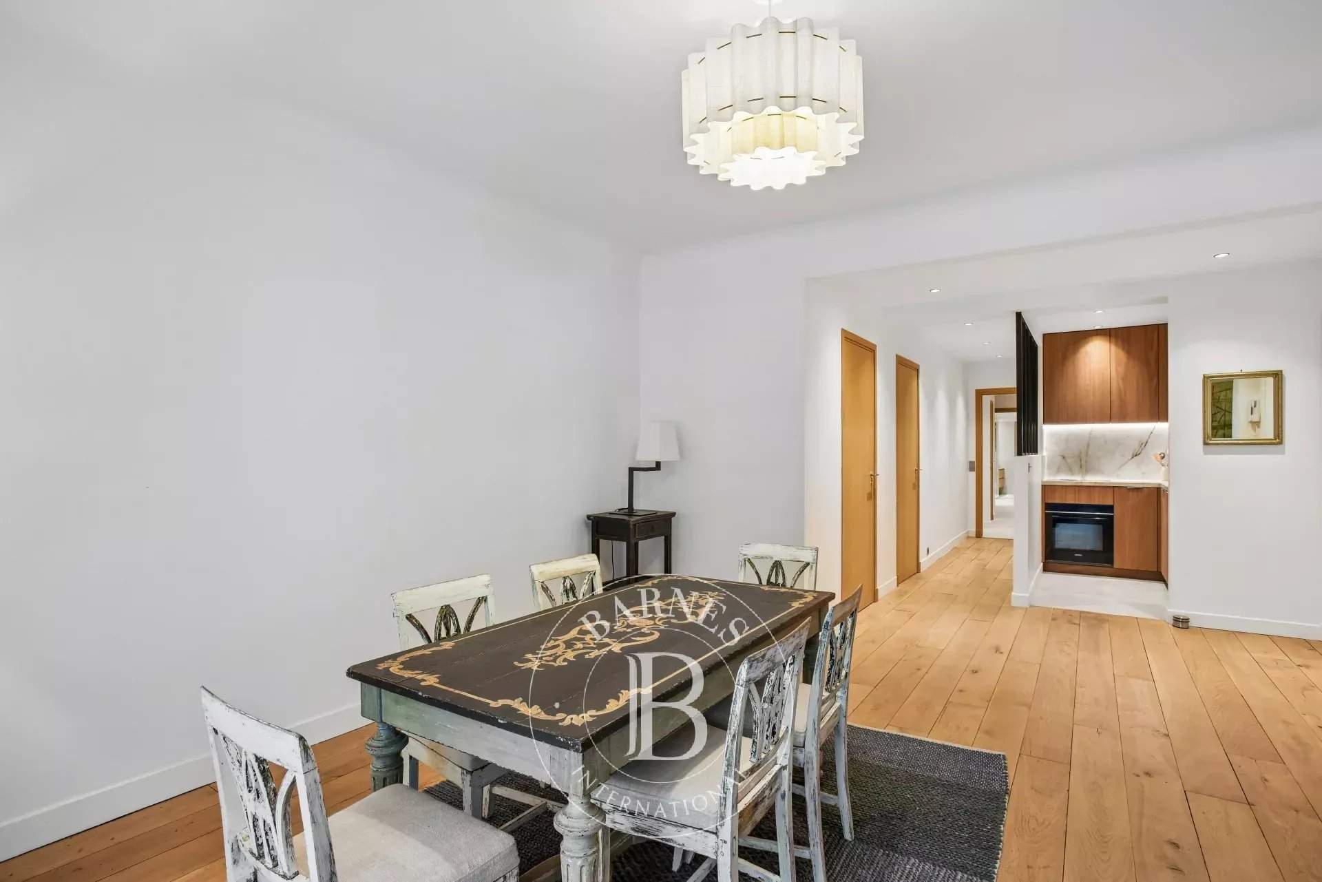 Paris  - Appartement 4 Pi&egrave;ces 2 Chambres - picture 12