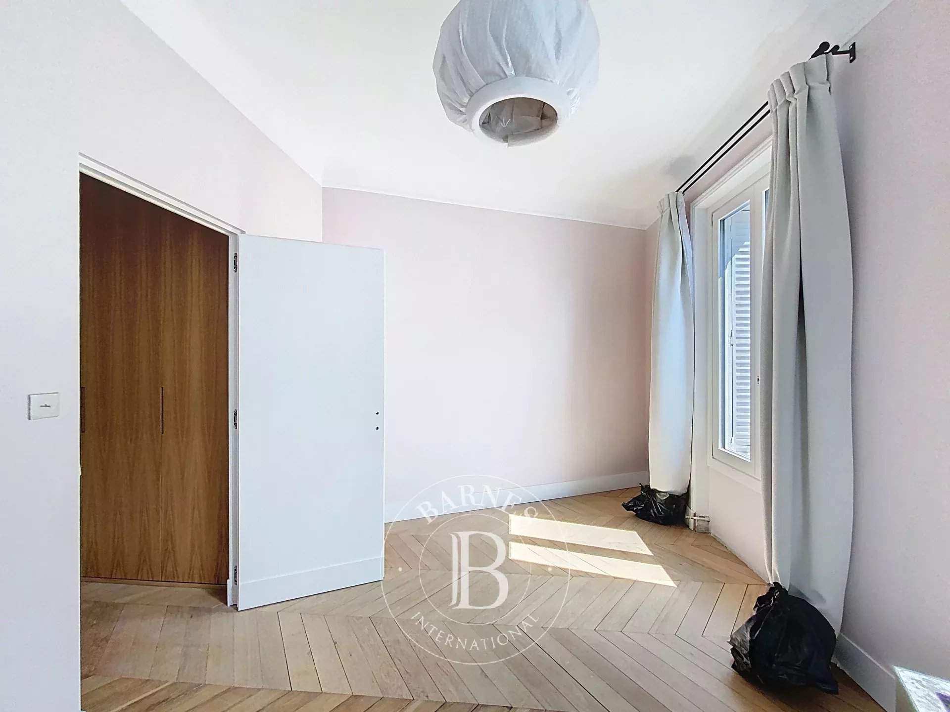 Paris  - Appartement 3 Pièces 2 Chambres - picture 11