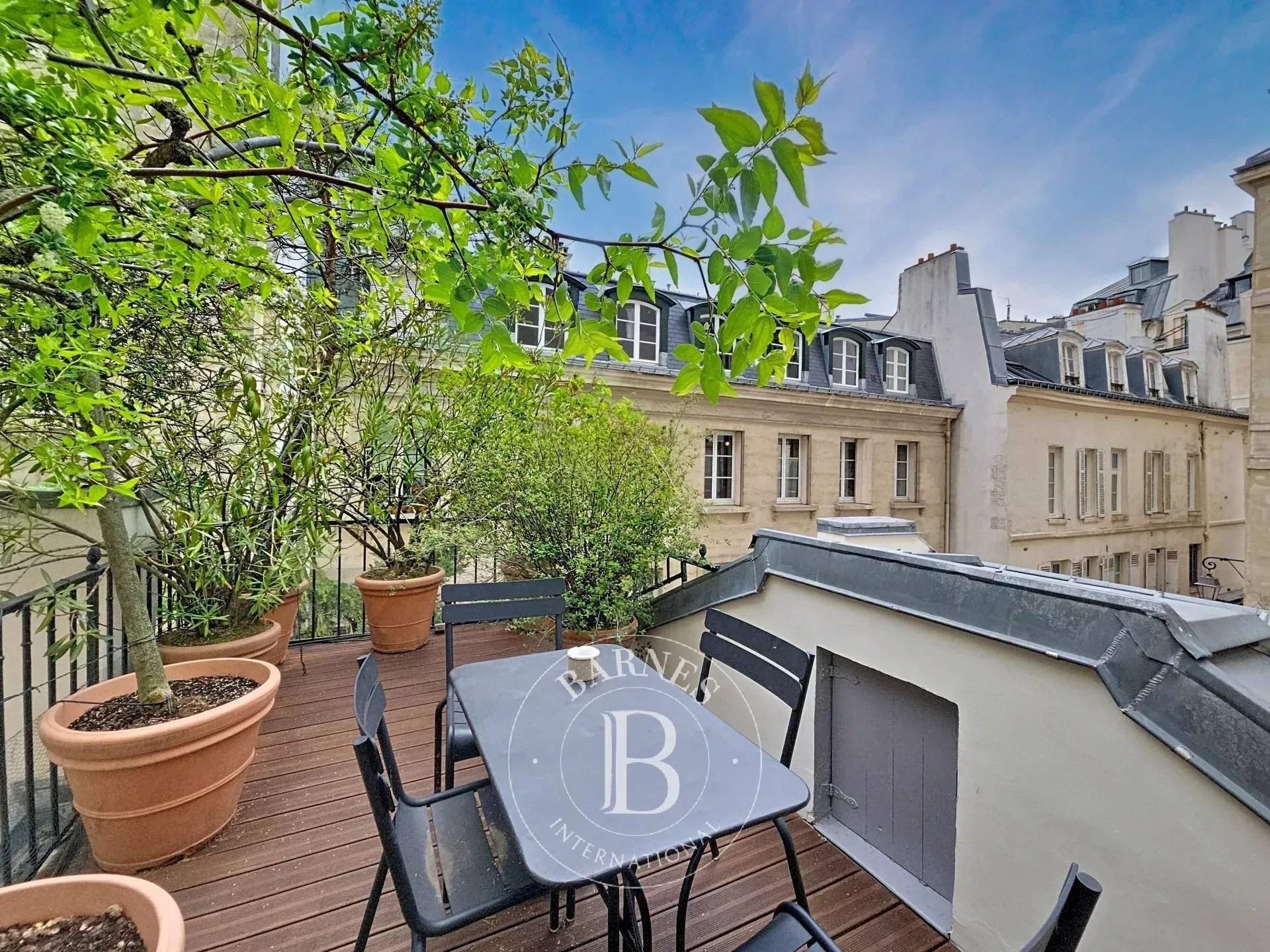 Paris  - Apartment 1 Bedroom - picture 1