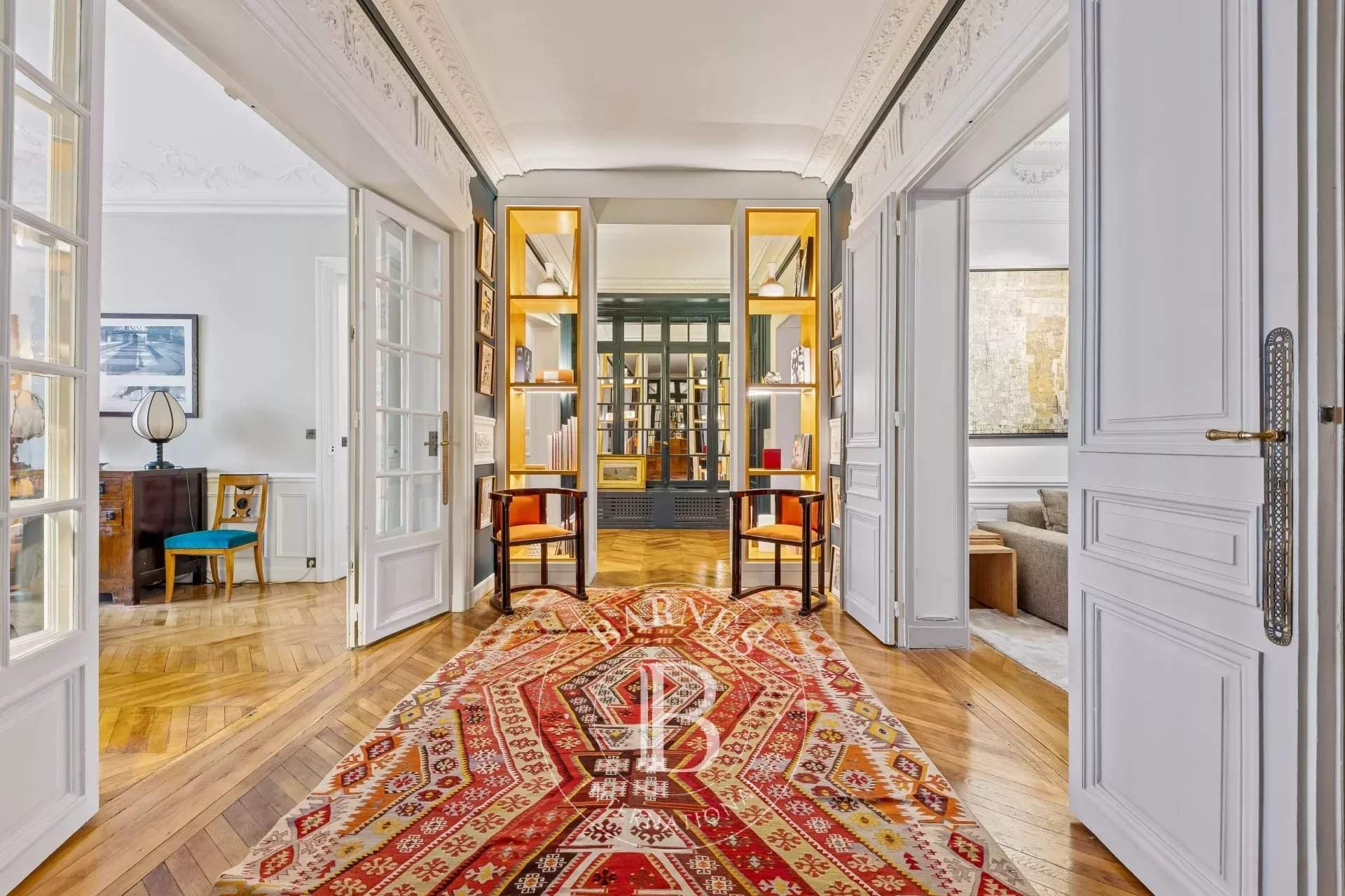 Paris  - Appartement 8 Pi&egrave;ces 4 Chambres - picture 2