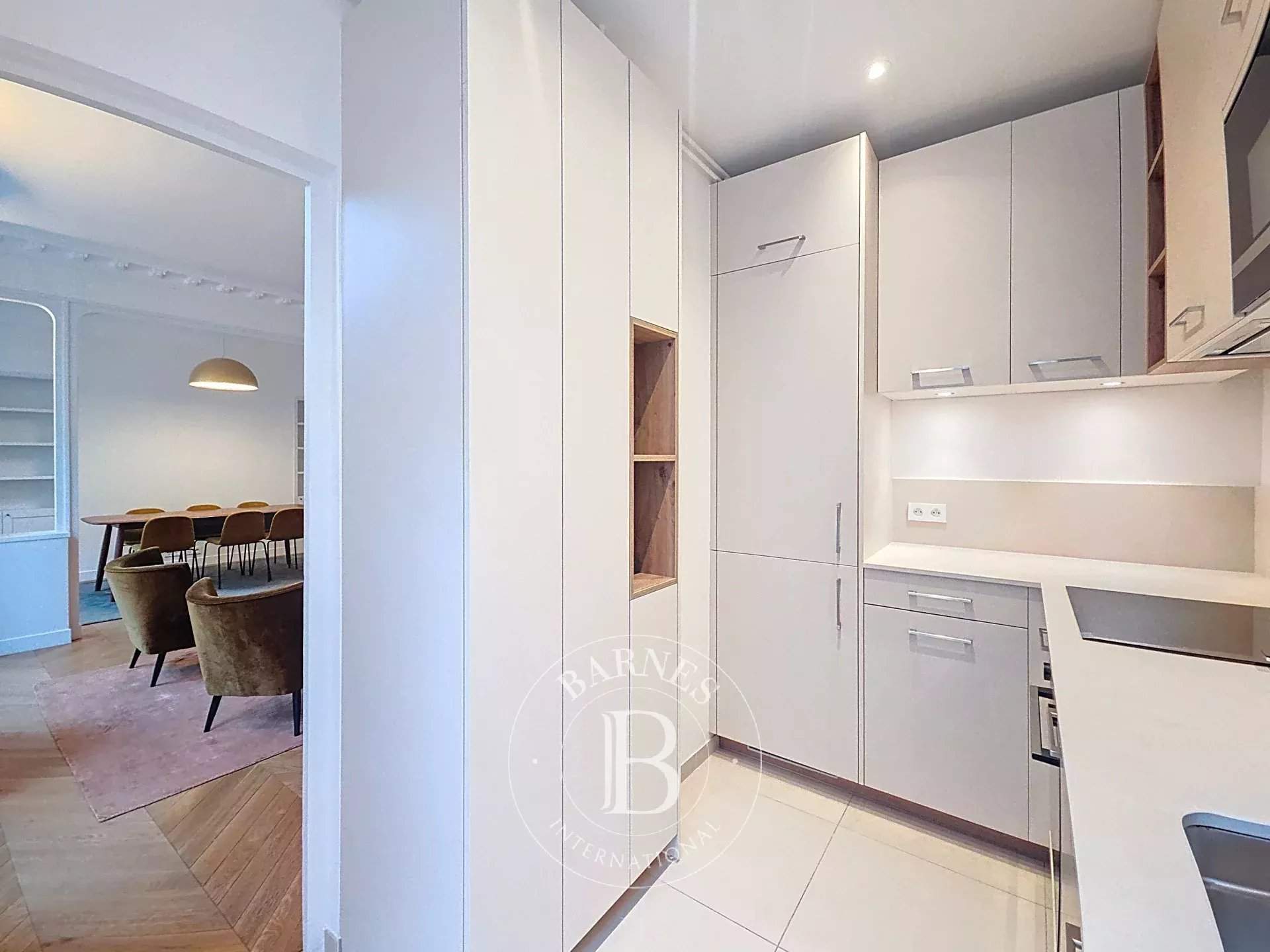 Paris  - Appartement 4 Pi&egrave;ces 2 Chambres - picture 4