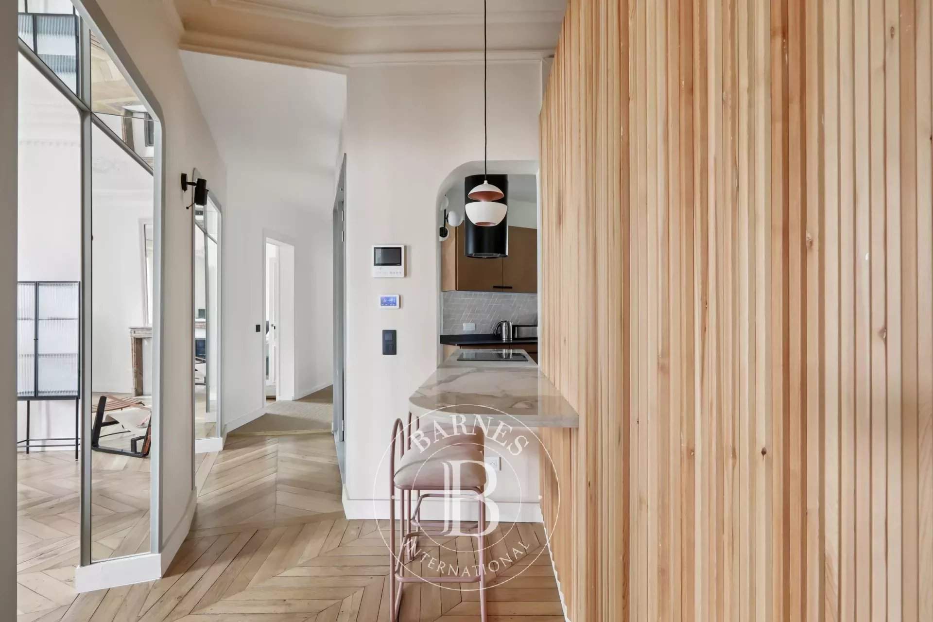 Paris  - Appartement 5 Pi&egrave;ces 3 Chambres - picture 4