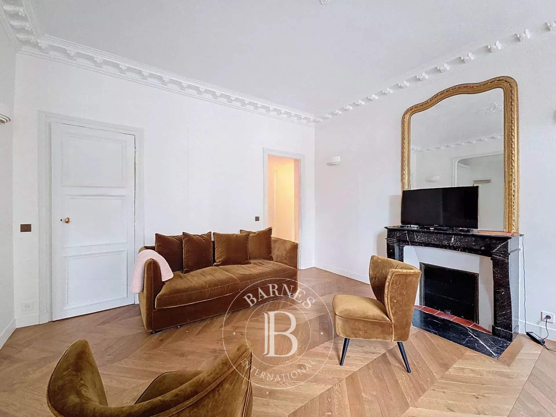 Paris  - Appartement 4 Pièces 2 Chambres - picture 2