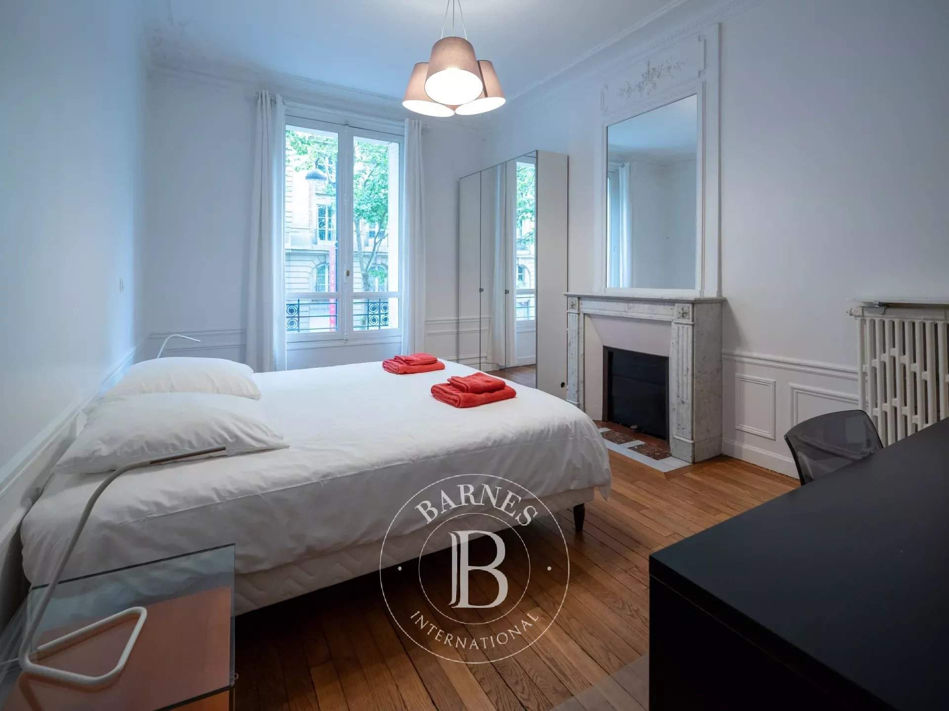Paris  - Appartement 5 Pi&egrave;ces 3 Chambres - picture 13