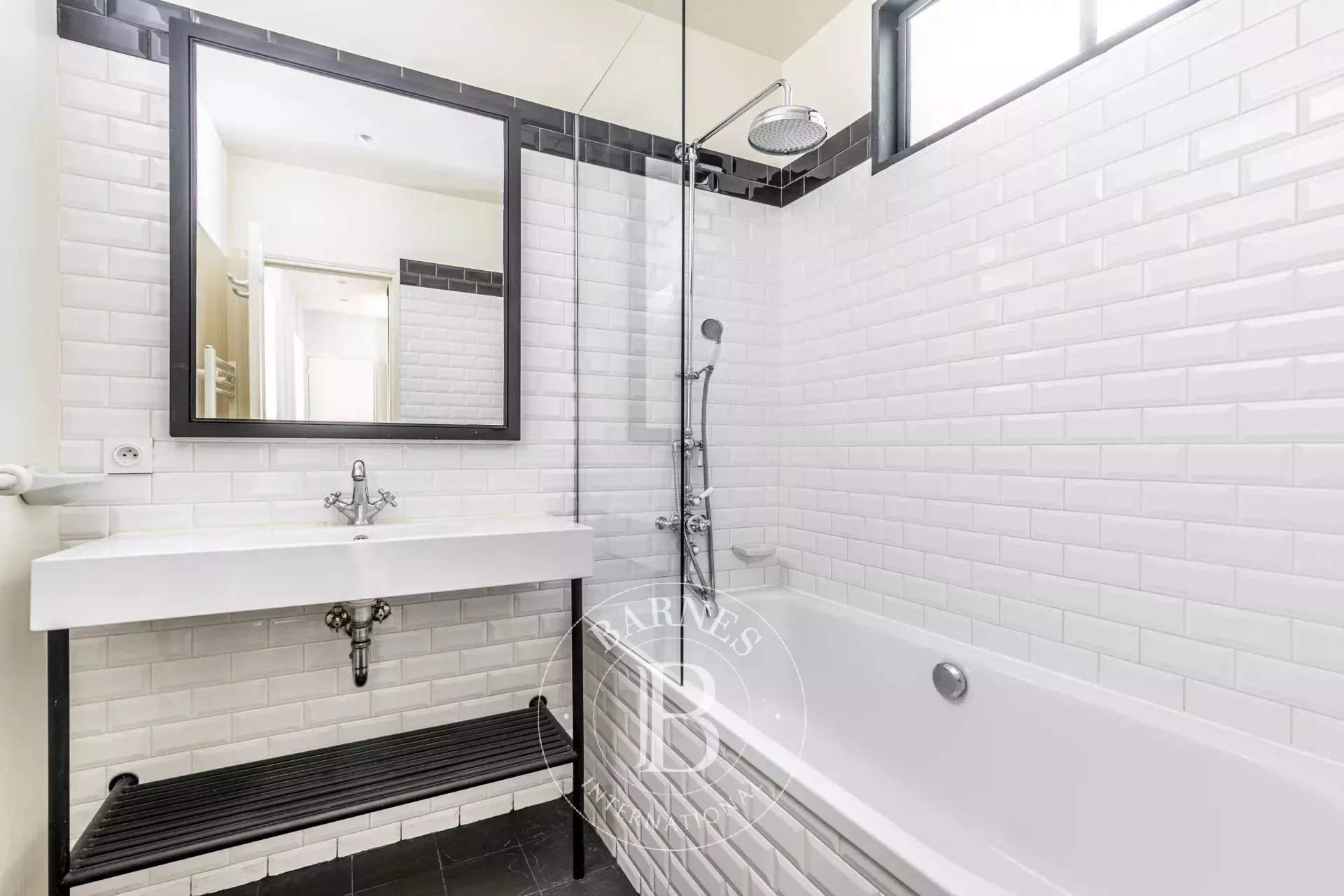 Paris  - Apartment 1 Bedroom - picture 13