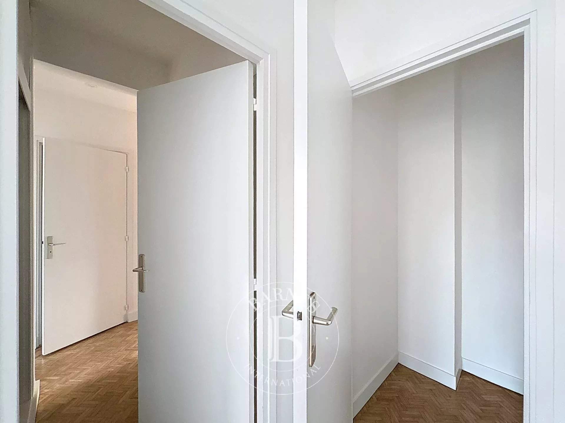 Paris  - Appartement 2 Pi&egrave;ces, 1 Chambre - picture 9