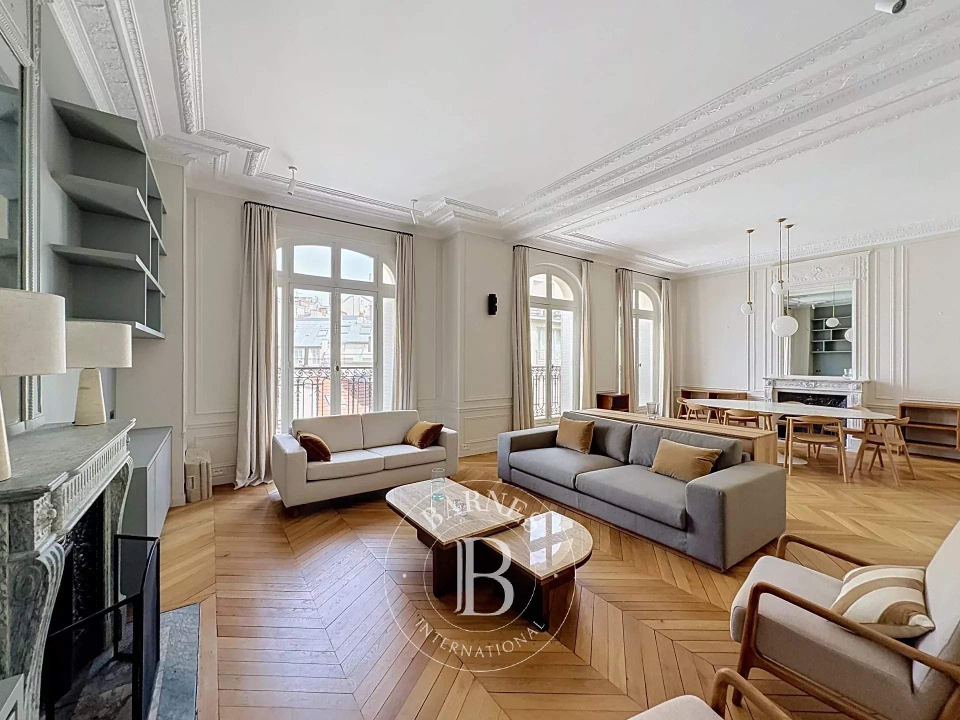 Paris  - Apartment 3 Bedrooms - picture 1