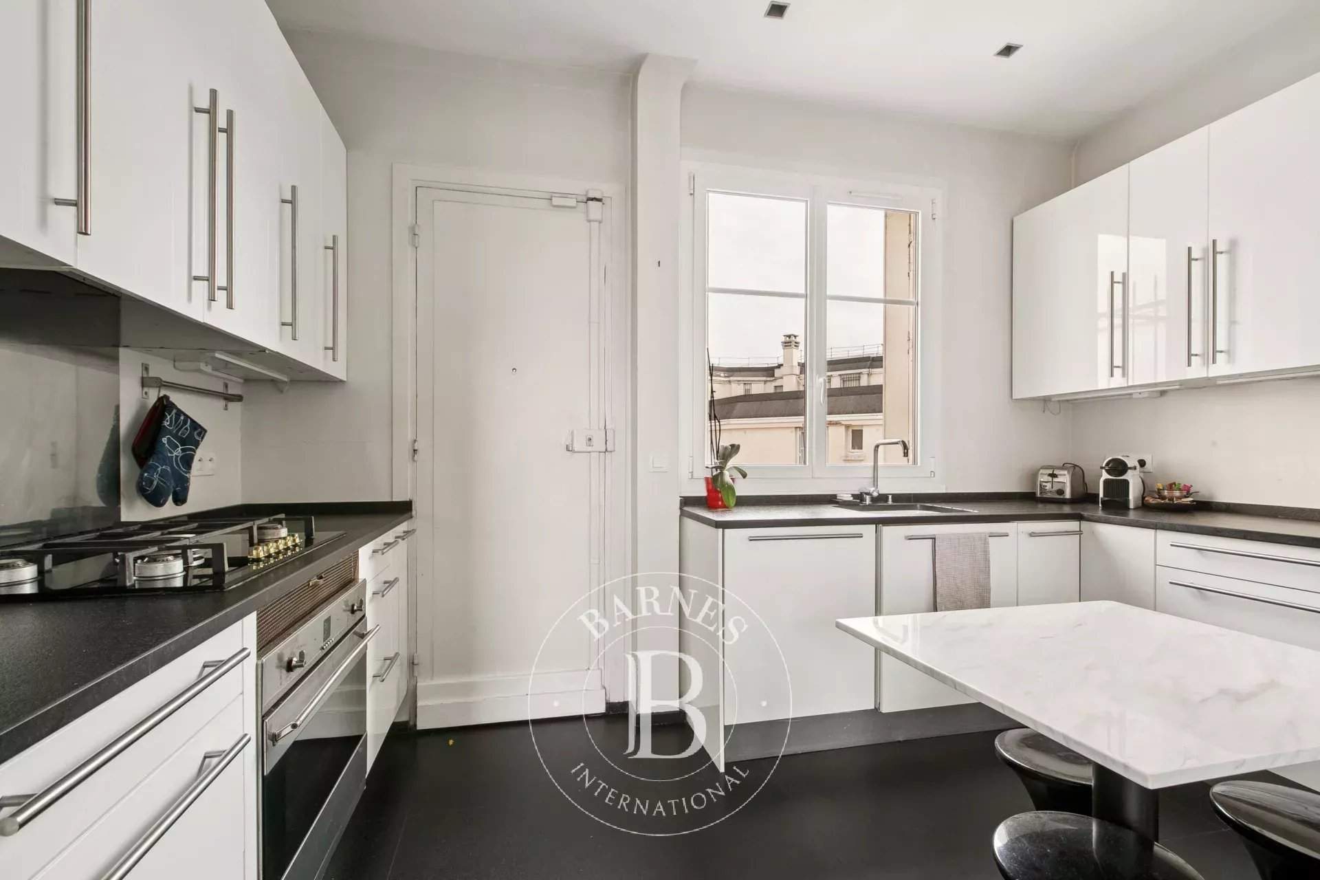 Paris  - Appartement 5 Pi&egrave;ces 3 Chambres - picture 15