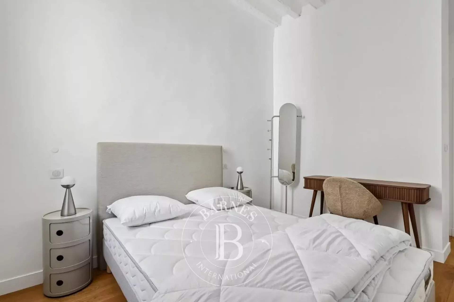 Paris  - Appartement 3 Pi&egrave;ces 2 Chambres - picture 10