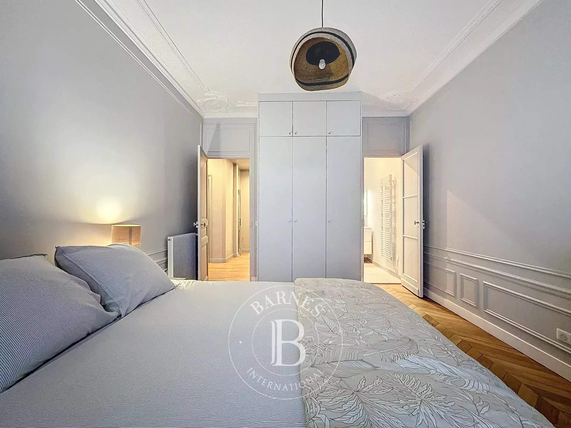 Paris  - Appartement 5 Pi&egrave;ces 3 Chambres - picture 7