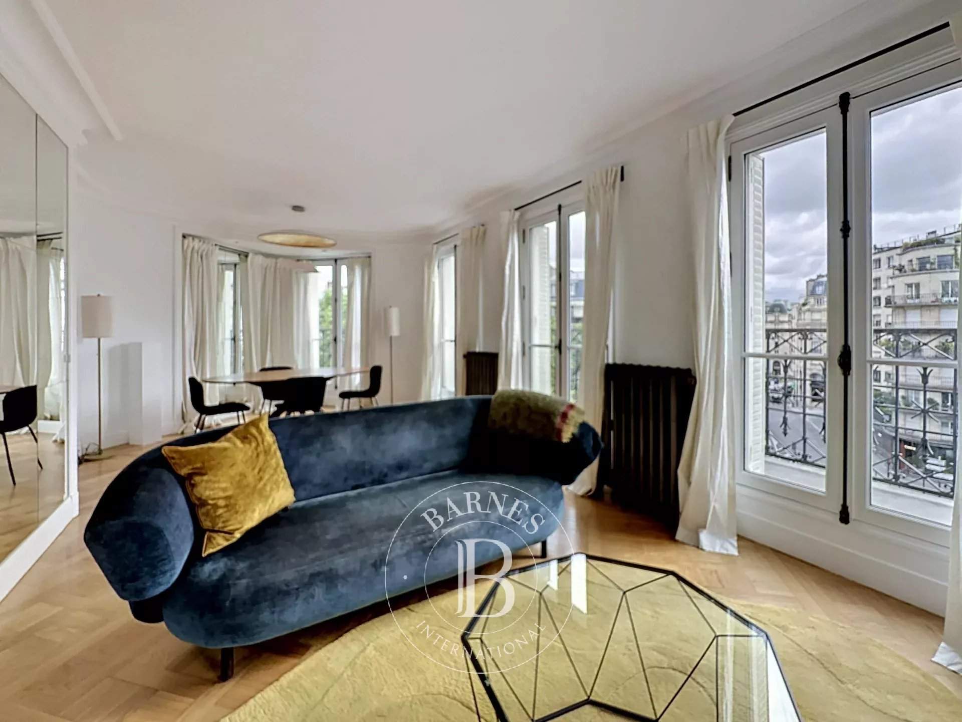 Paris  - Apartment 3 Bedrooms - picture 18