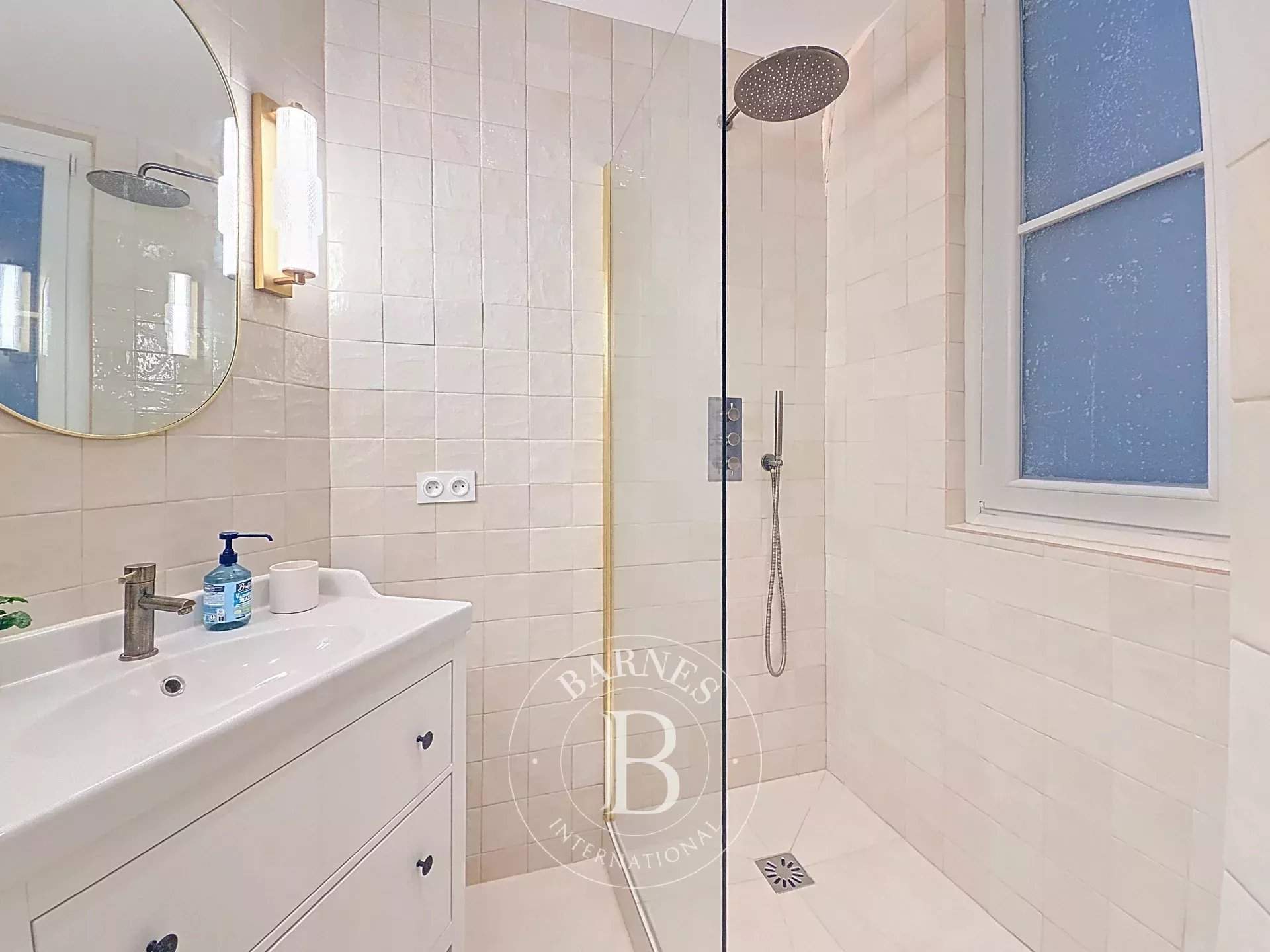 Paris  - Apartment 1 Bedroom - picture 7