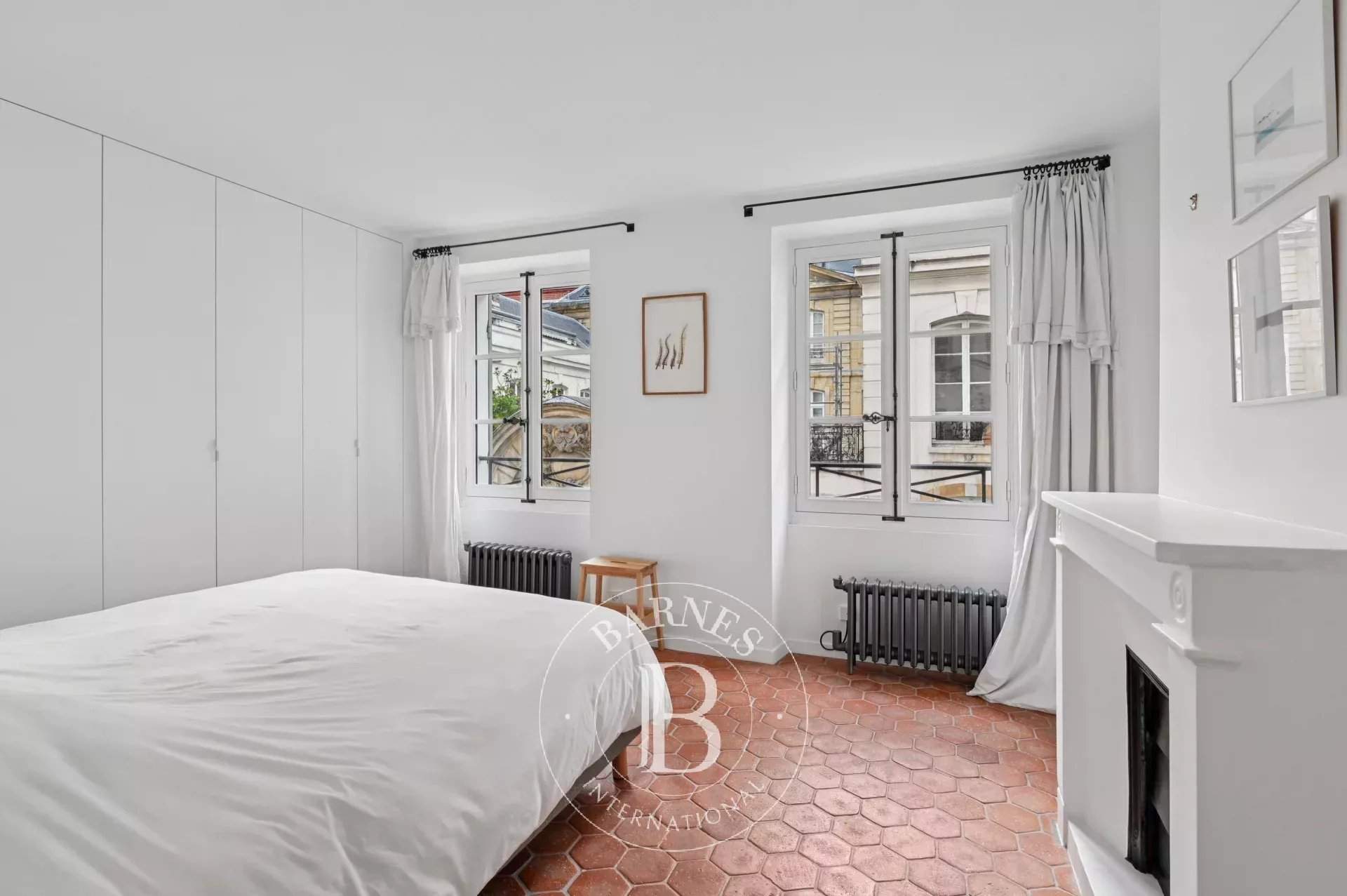 Paris  - Apartment 2 Bedrooms - picture 9