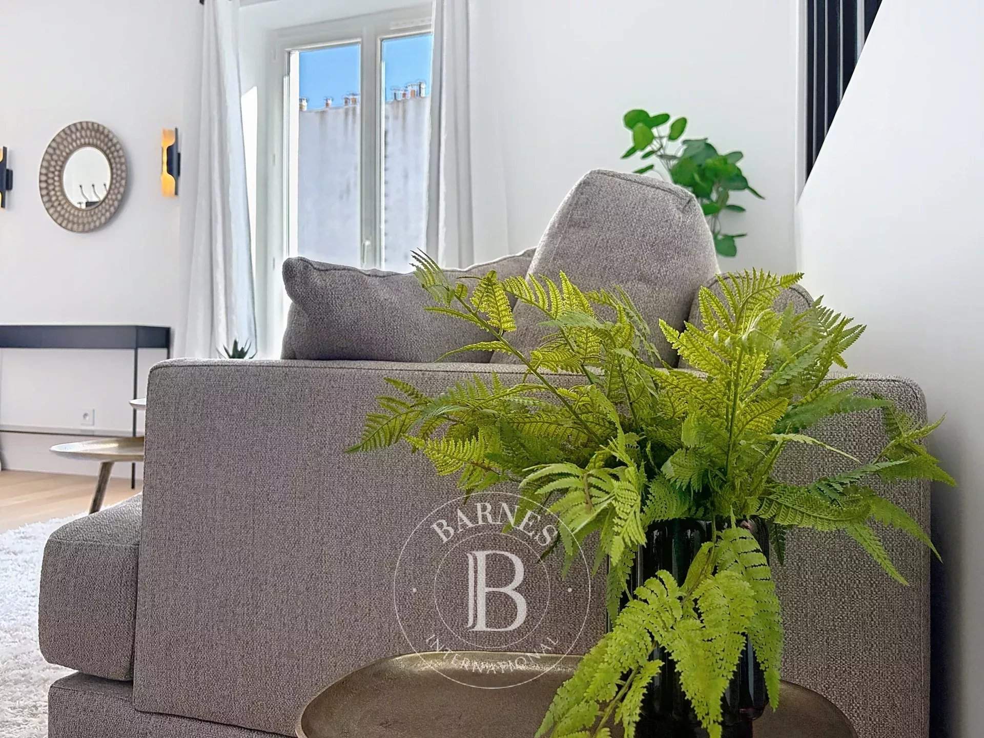 Paris  - Appartement 2 Pi&egrave;ces, 1 Chambre - picture 5