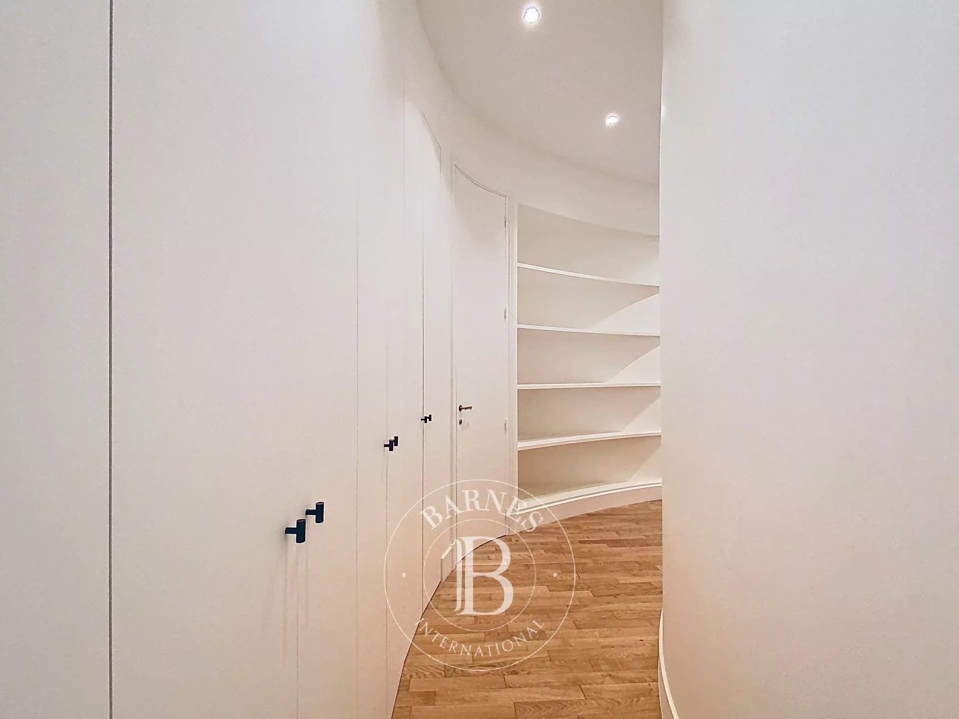 Paris  - Apartment 4 Bedrooms - picture 19