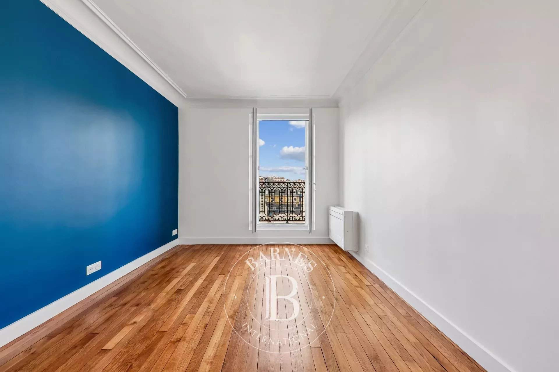 Paris  - Apartment 2 Bedrooms - picture 9