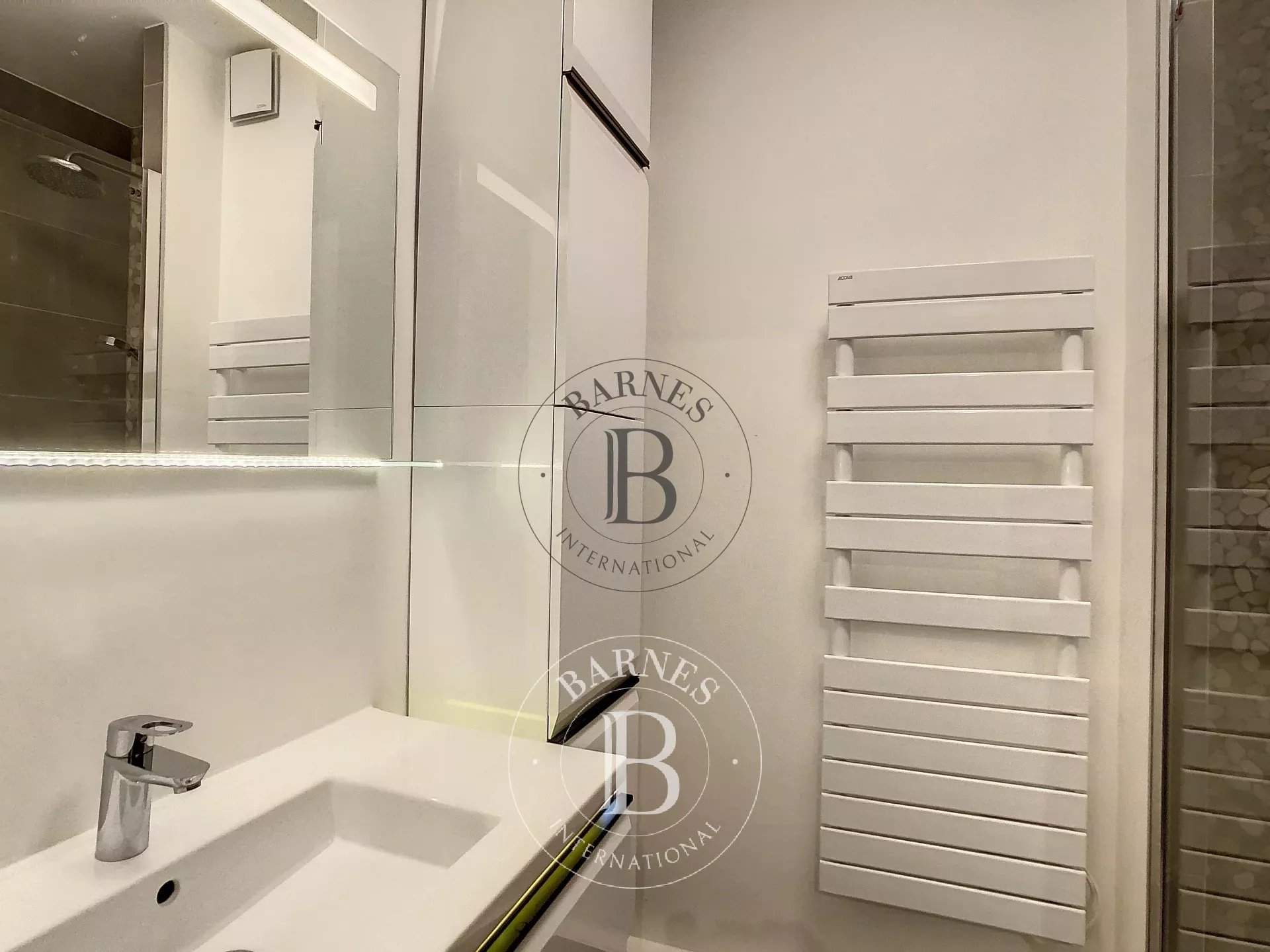 Paris  - Apartment 2 Bedrooms - picture 16