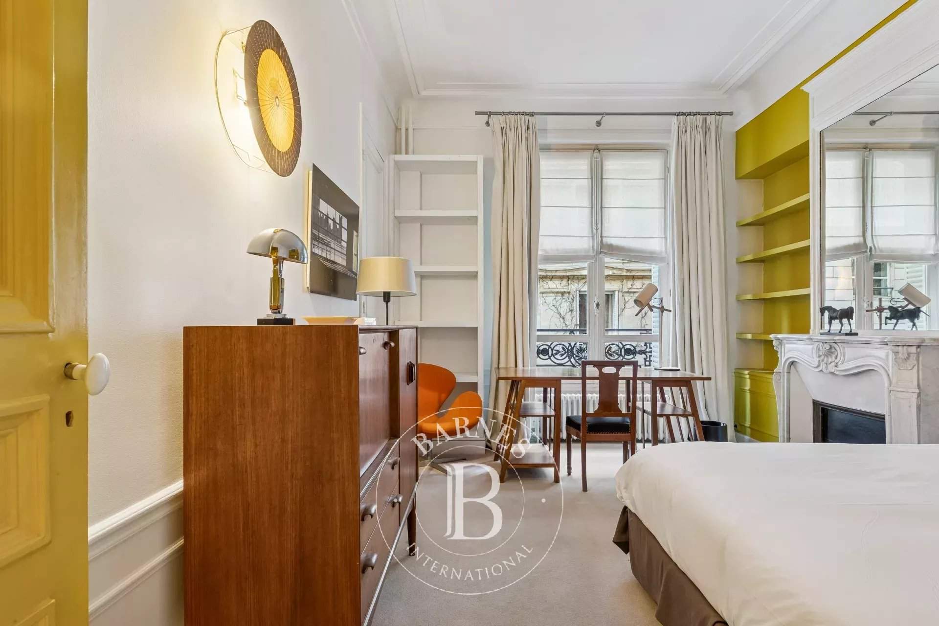 Paris  - Appartement 8 Pi&egrave;ces 4 Chambres - picture 12