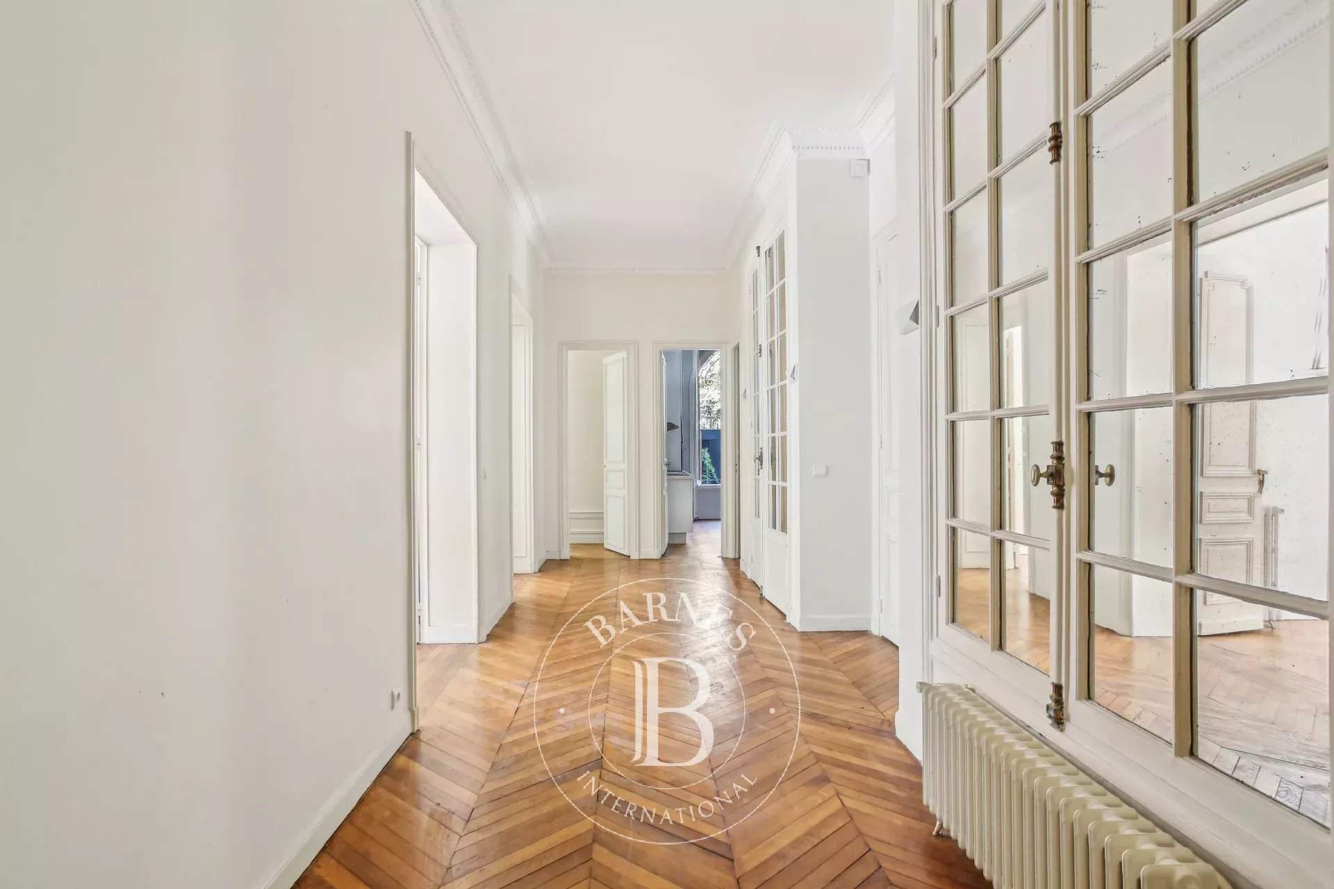 Paris  - Apartment 5 Bedrooms - picture 5