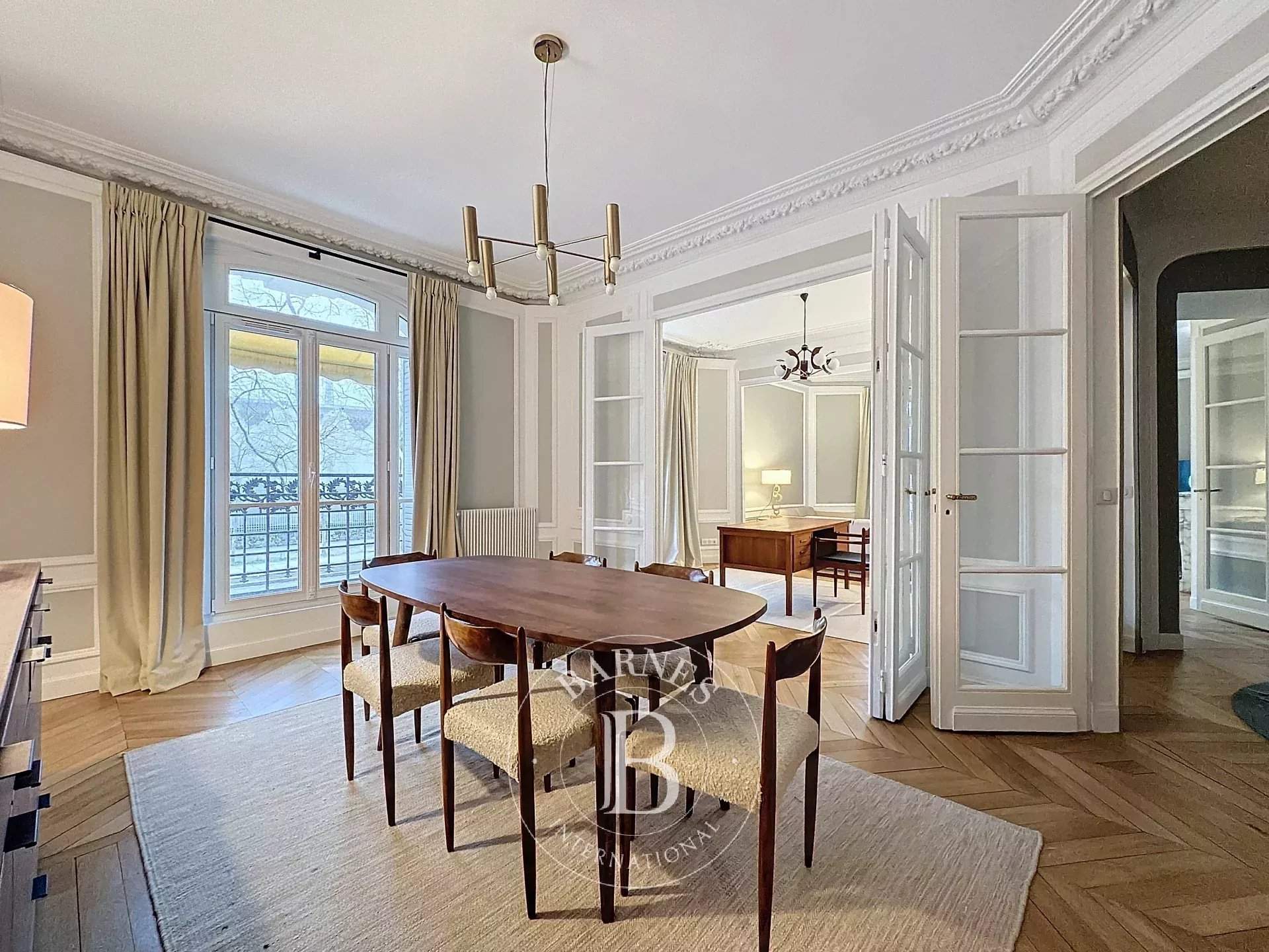 Paris  - Appartement 5 Pi&egrave;ces 3 Chambres - picture 15