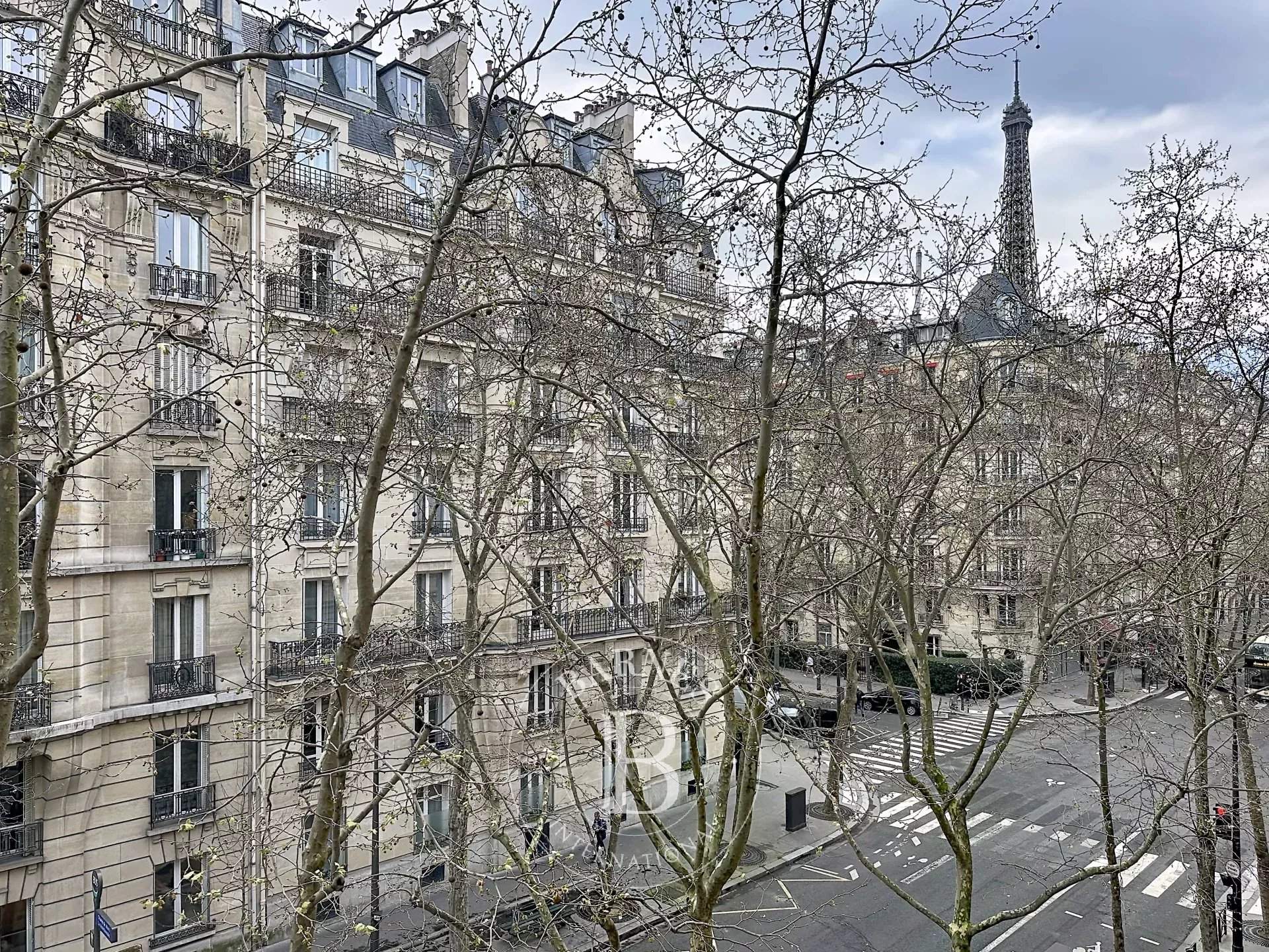 Paris  - Appartement 7 Pi&egrave;ces 4 Chambres - picture 2