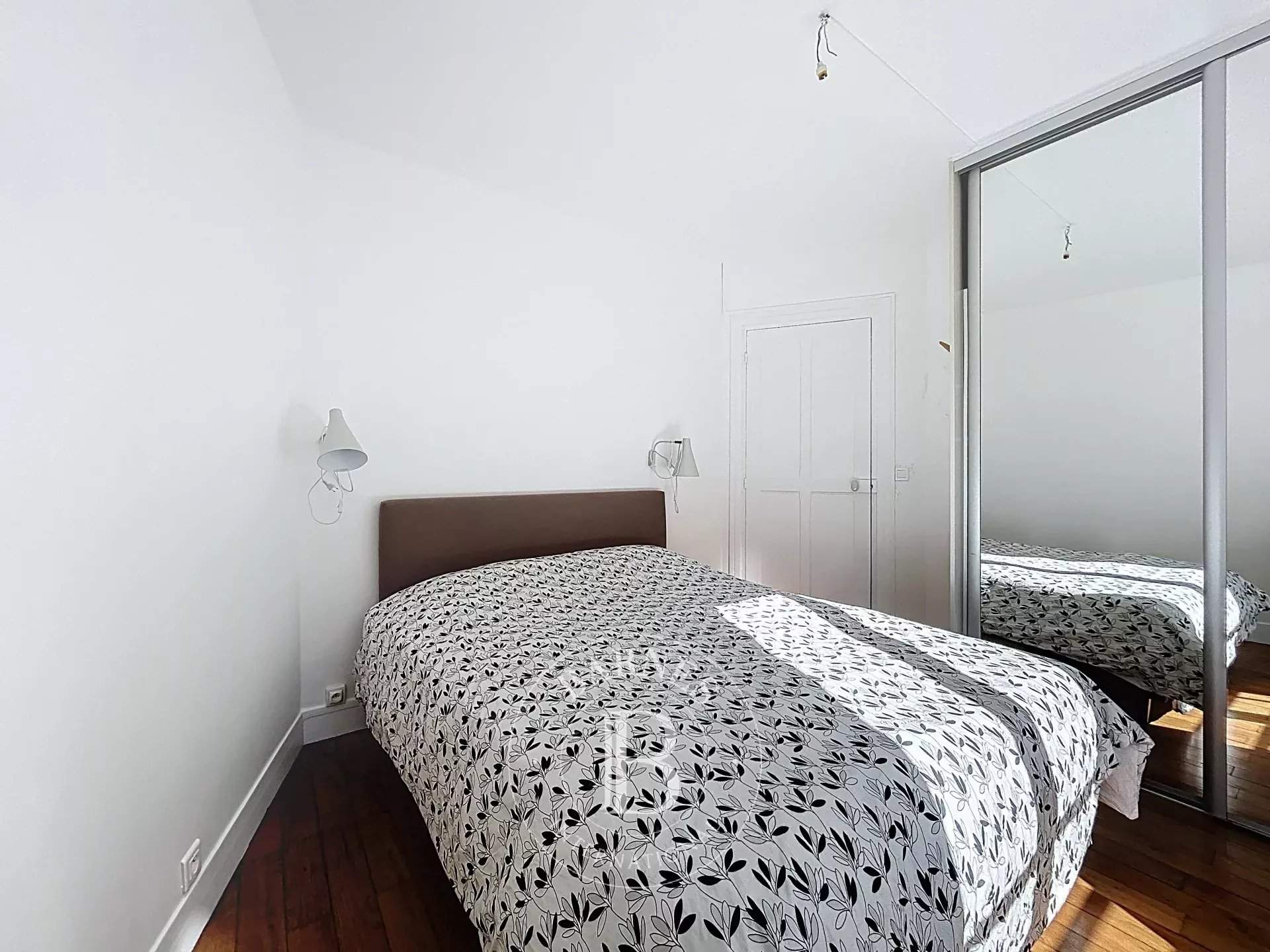 Paris  - Apartment 2 Bedrooms - picture 16