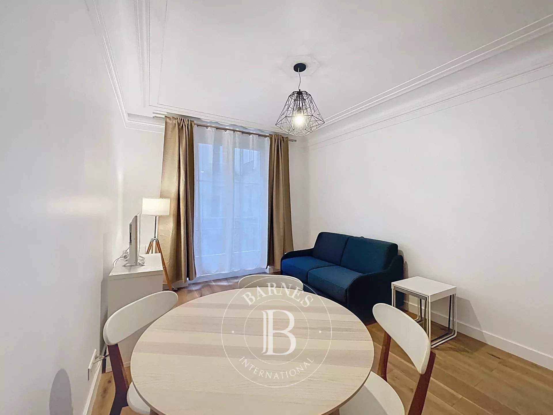 Paris  - Appartement 2 Pièces, 1 Chambre - picture 2