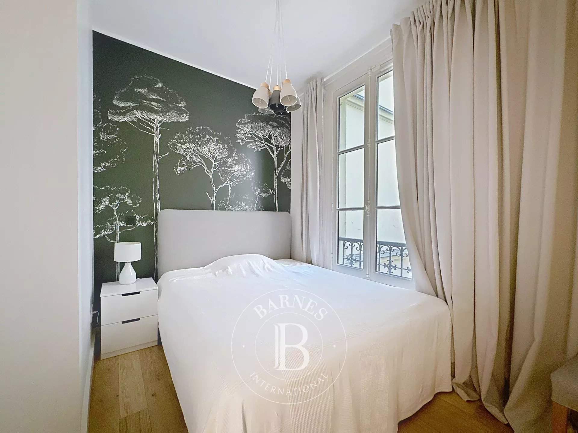 Paris  - Appartement 5 Pi&egrave;ces 3 Chambres - picture 12