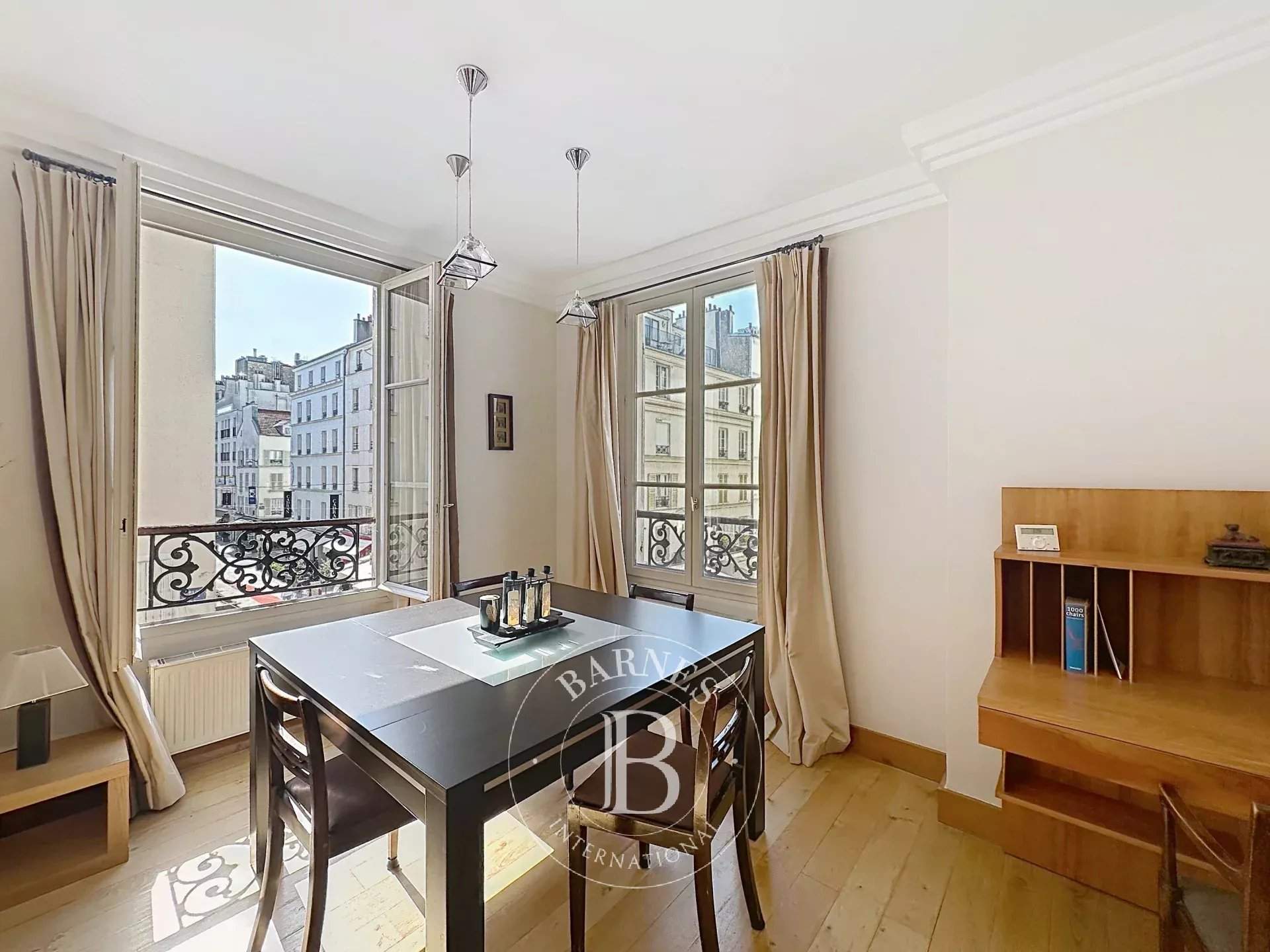 Paris  - Apartment 2 Bedrooms - picture 11