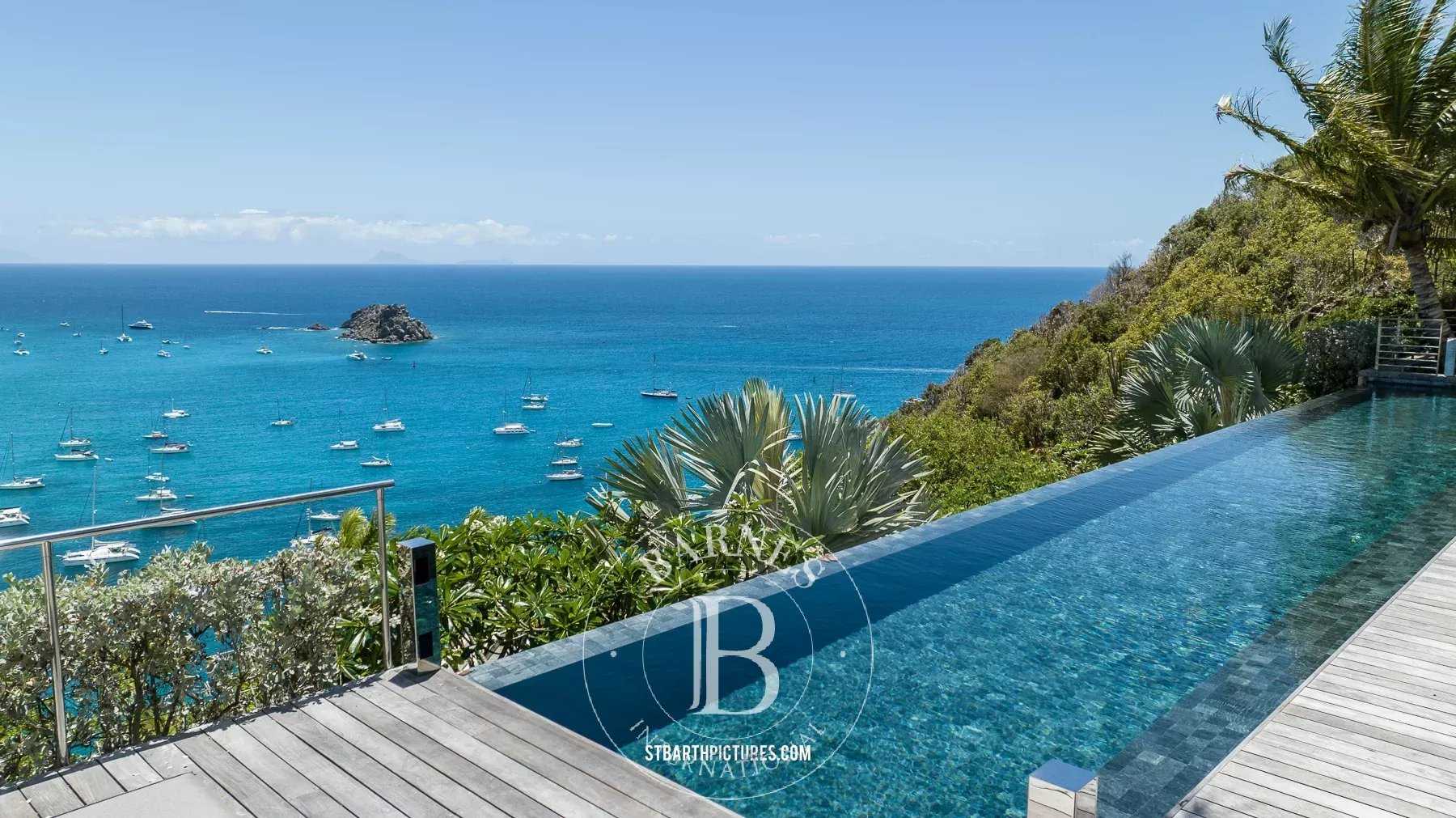 Beautiful contemporary 5-bedroom villa located in Corossol picture 20