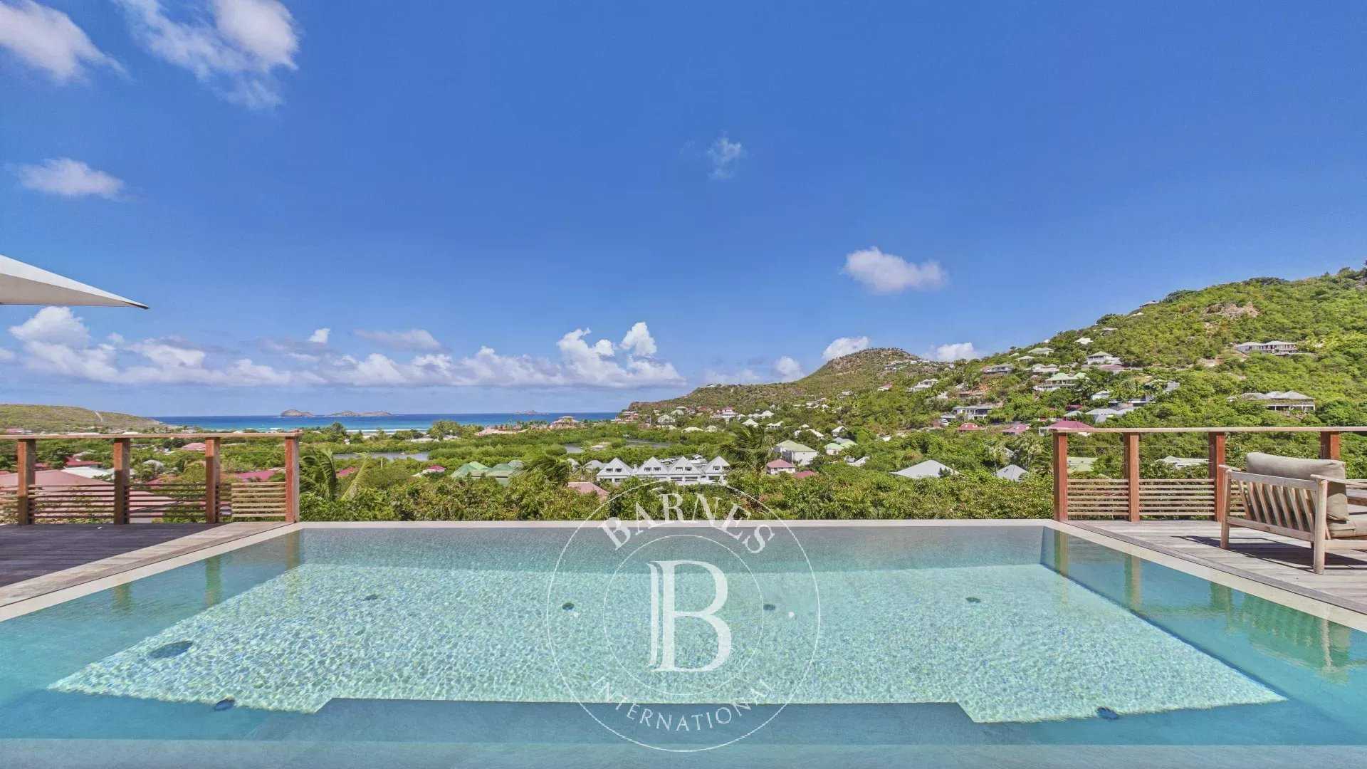Villa Bonnie, moderne avec vue imprenable sur la baie de St Jean. picture 20