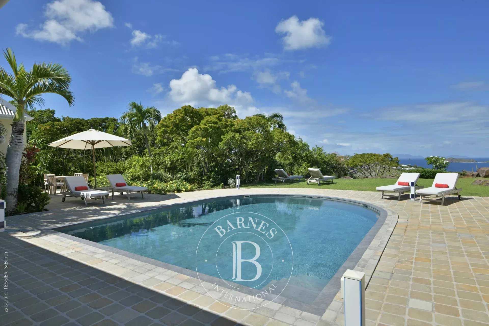 Villa Mont Jean  -  ref 3324834 (picture 2)