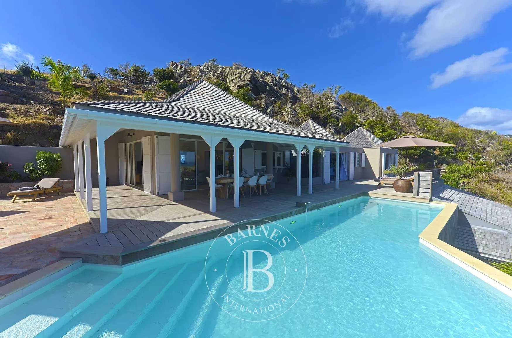 Villa Petit Cul-de-Sac  -  ref 3324898 (picture 2)