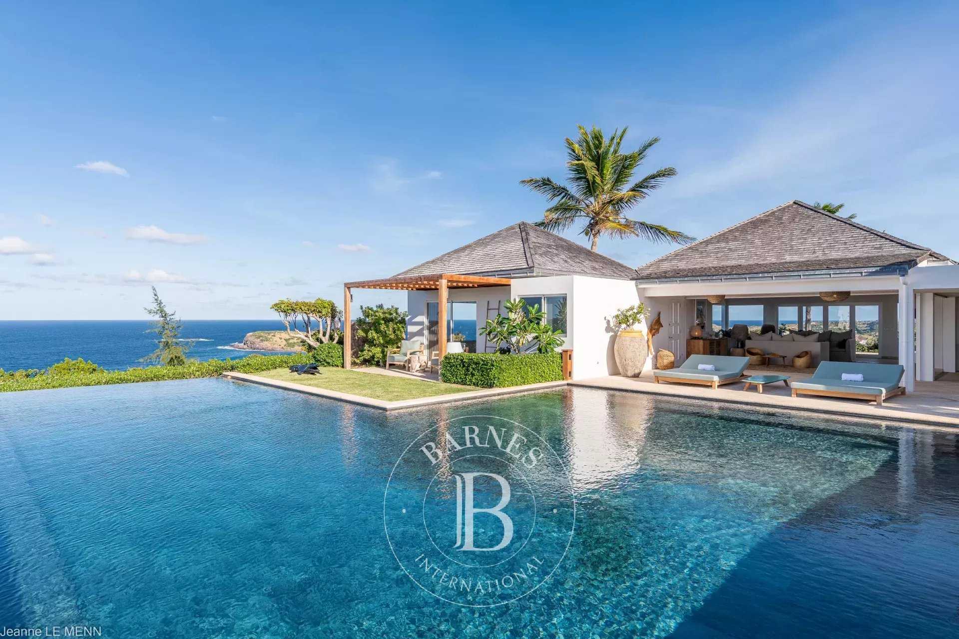 Villa Mont Jean  -  ref 5509449 (picture 2)