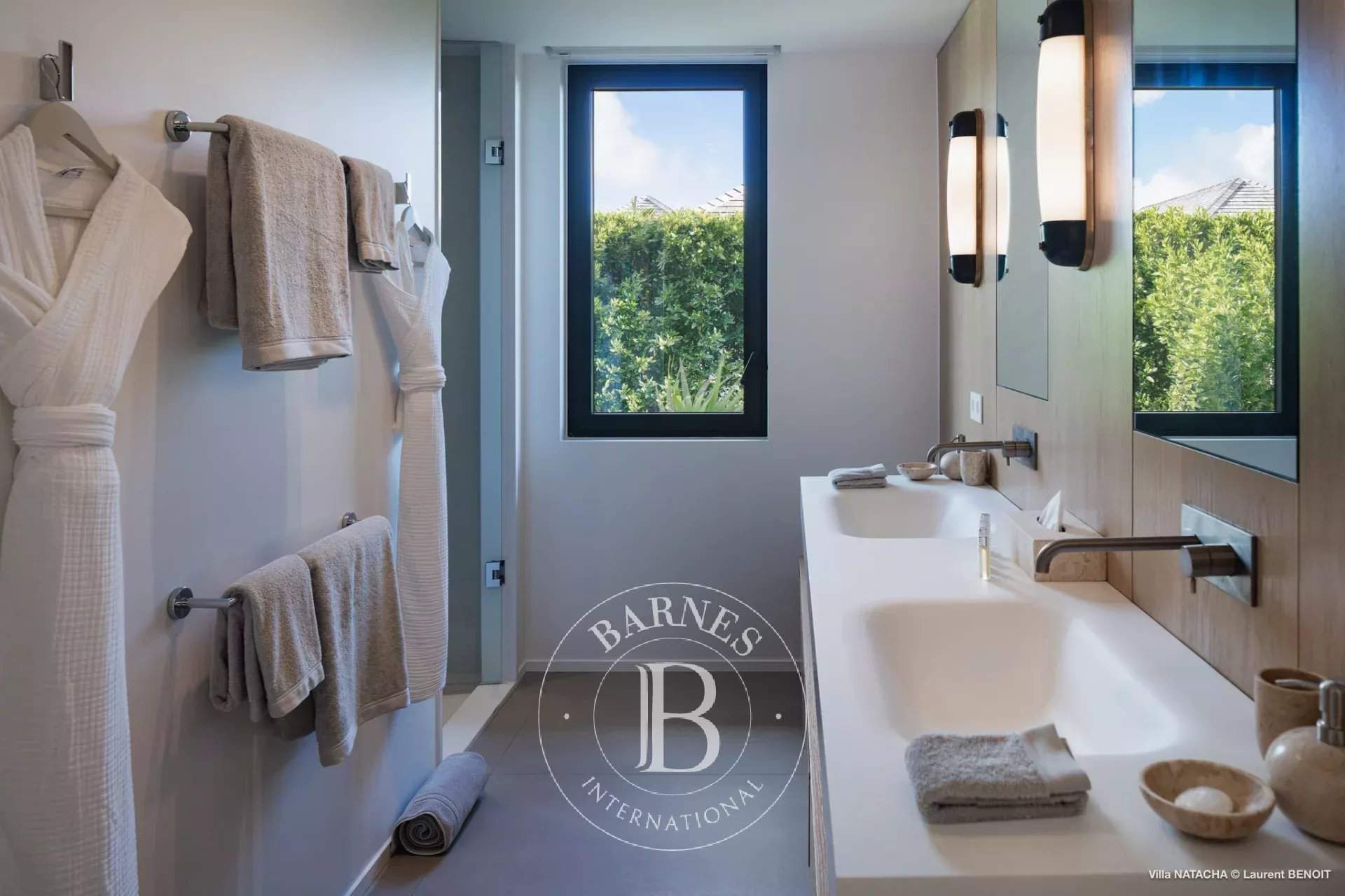 Beautiful contemporary 5-bedroom villa located in Gouverneur picture 13