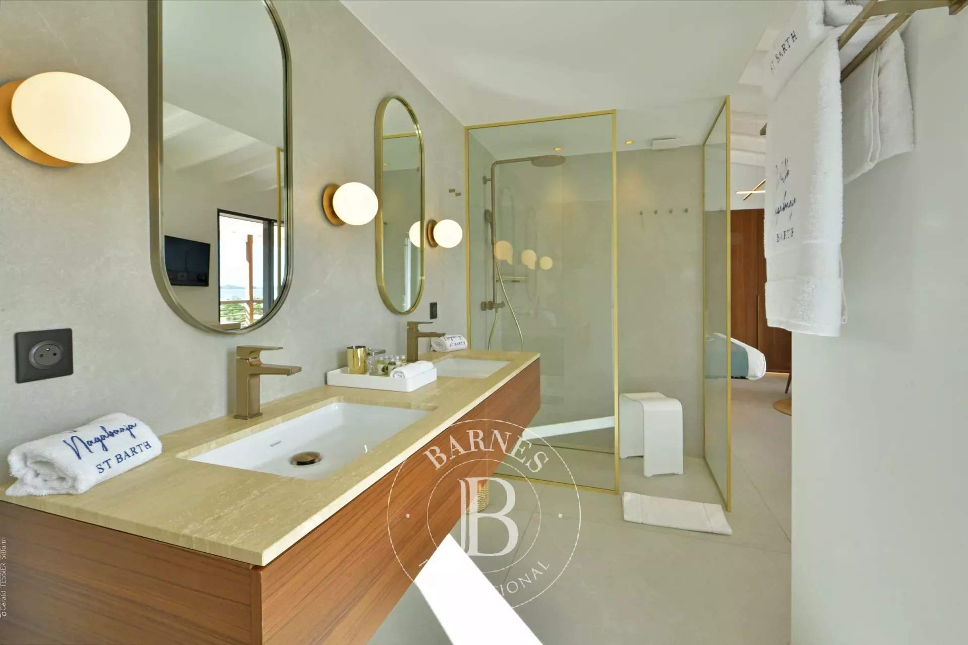 Villa de 4 chambres  avec belle vue mer récemment rénovée picture 16