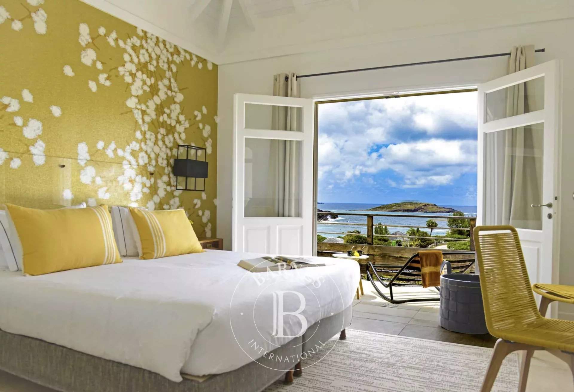 Nice colonial style 7 bedroom villa in a private domaine.. picture 8