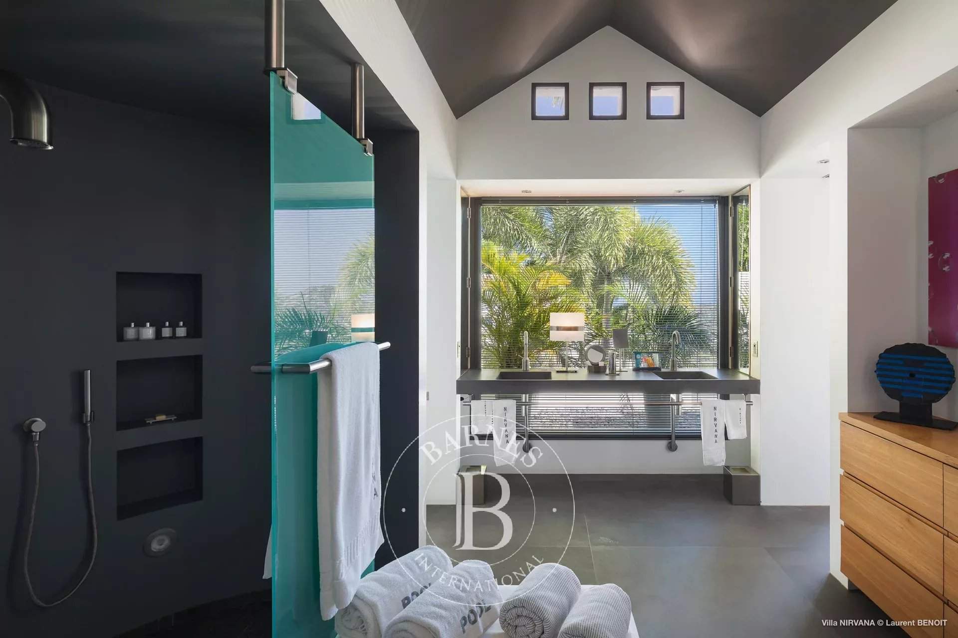 Luxurious contemporary villa on the heights of Lurin picture 14