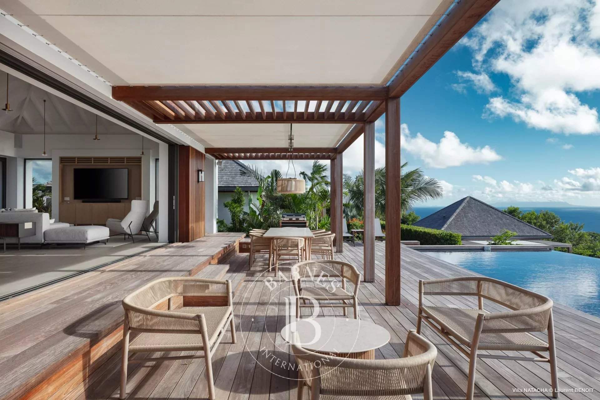 Beautiful contemporary 5-bedroom villa located in Gouverneur picture 4