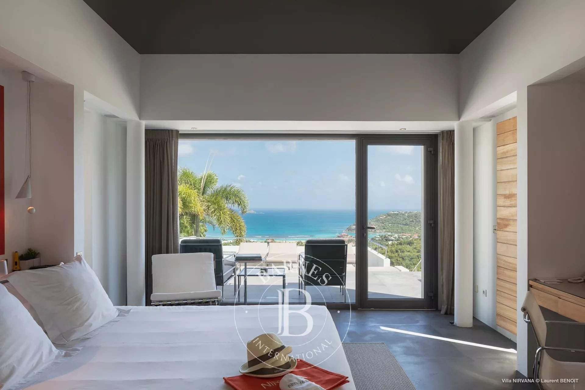 Luxurious contemporary villa on the heights of Lurin picture 11