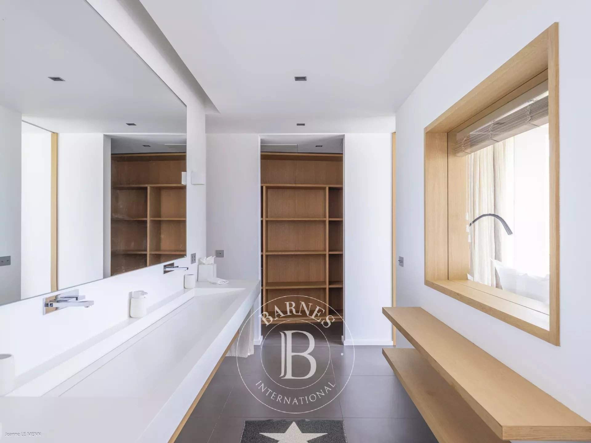 Amazing villa in Flamands picture 19