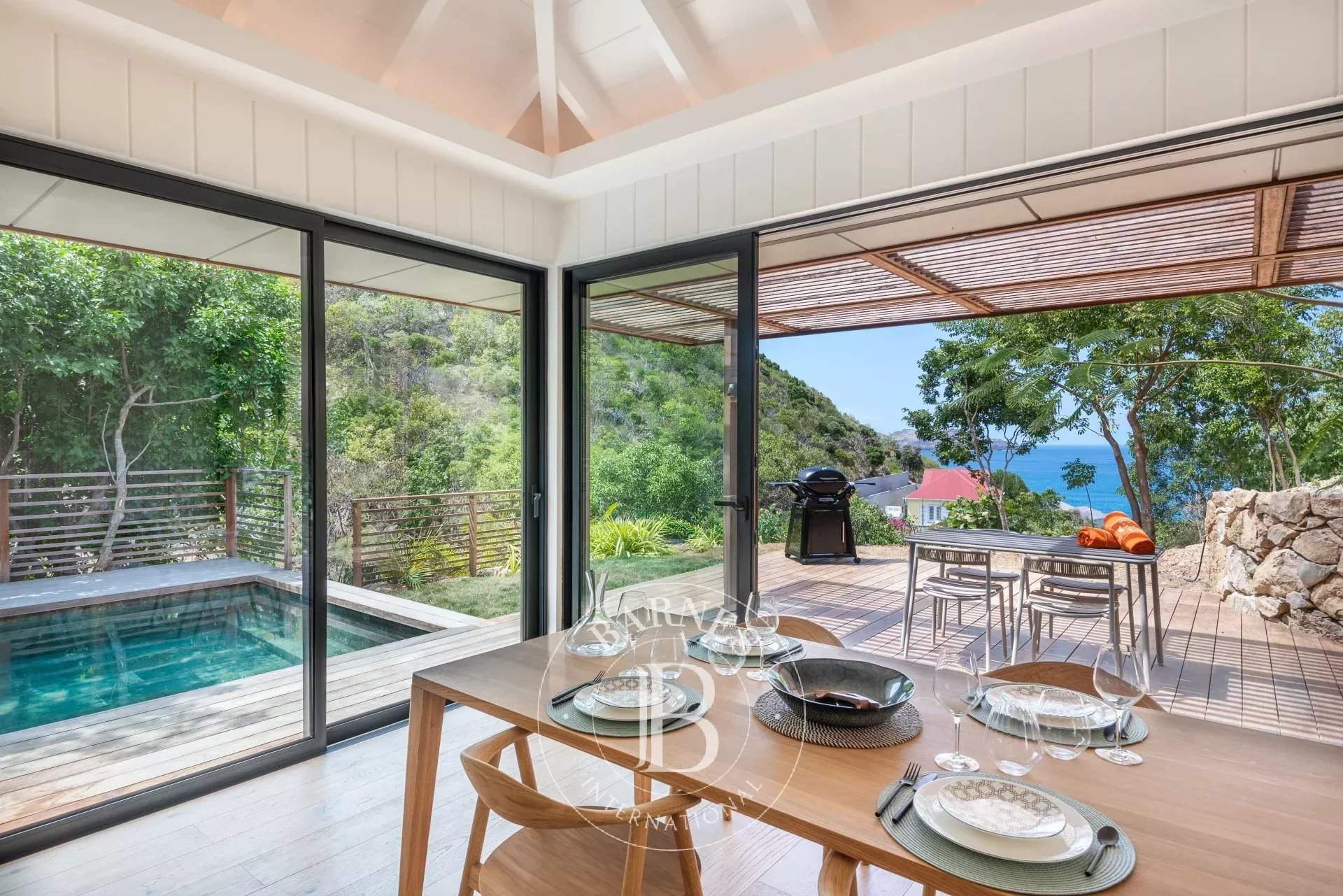 Charming 2-bedroom villa. picture 6