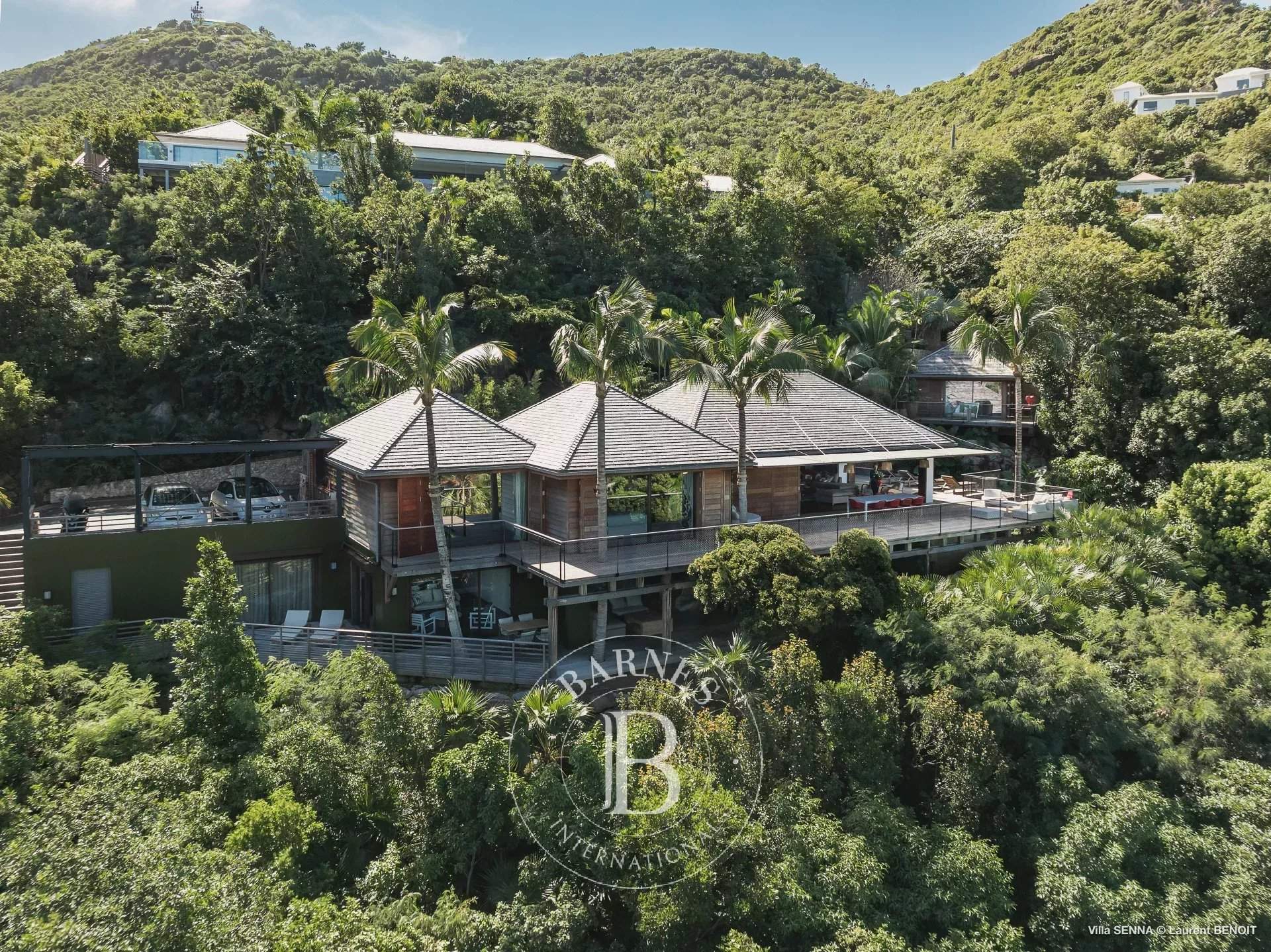 Beautiful contemporary villa picture 5