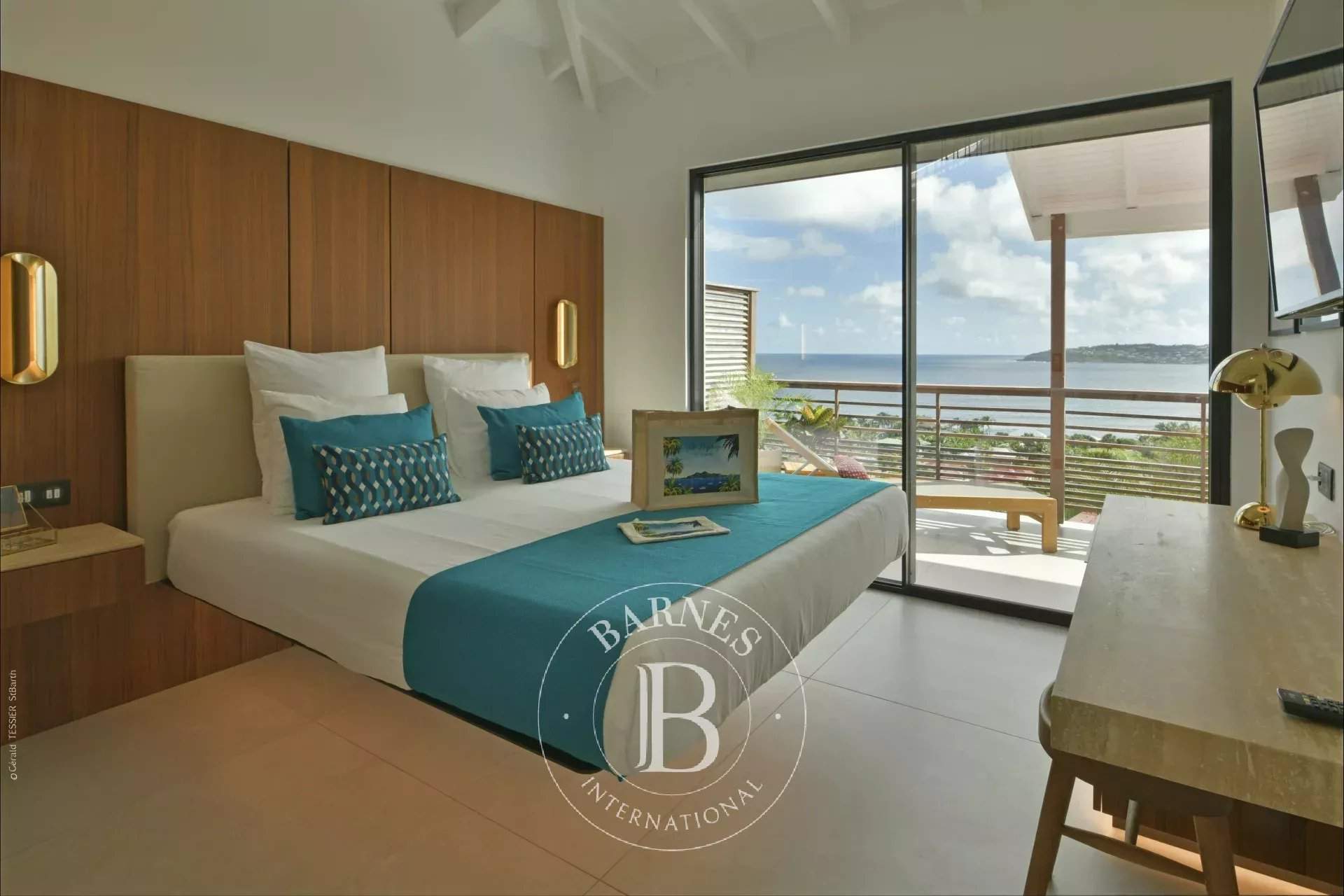 Villa de 4 chambres  avec belle vue mer récemment rénovée picture 12